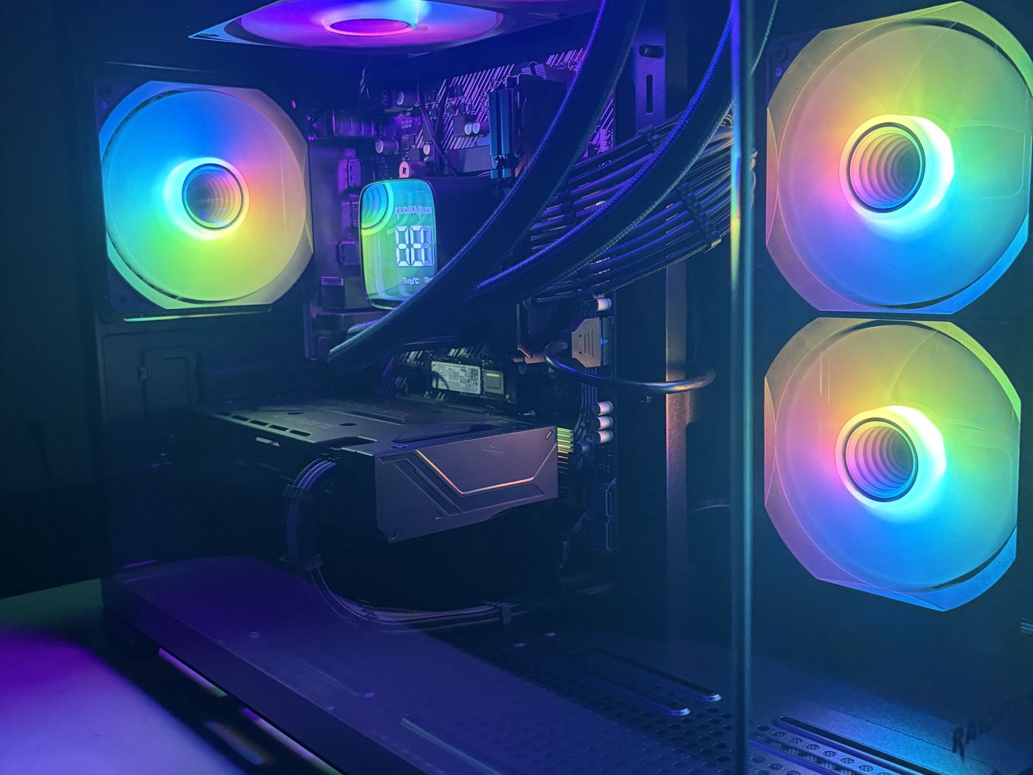 🔥 **RTX 4060 Ti GAMING PC – Ryzen 5 5500 | 16GB DDR4 3600MHz | 1.5TB STORAGE** 🔥