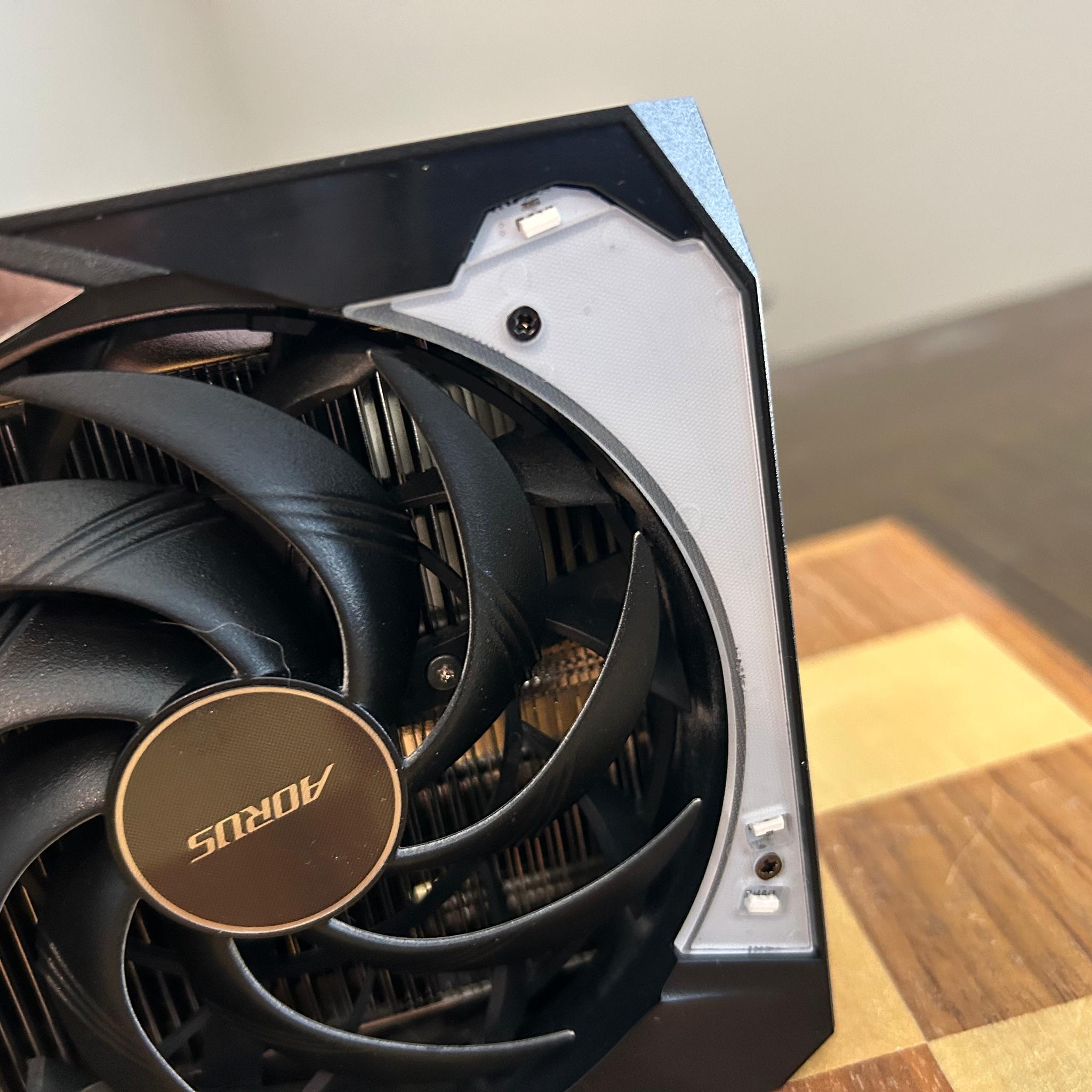 Gigabyte Aorus Xtreme RTX 3080 10GB **Minor Cosmetic Issue**