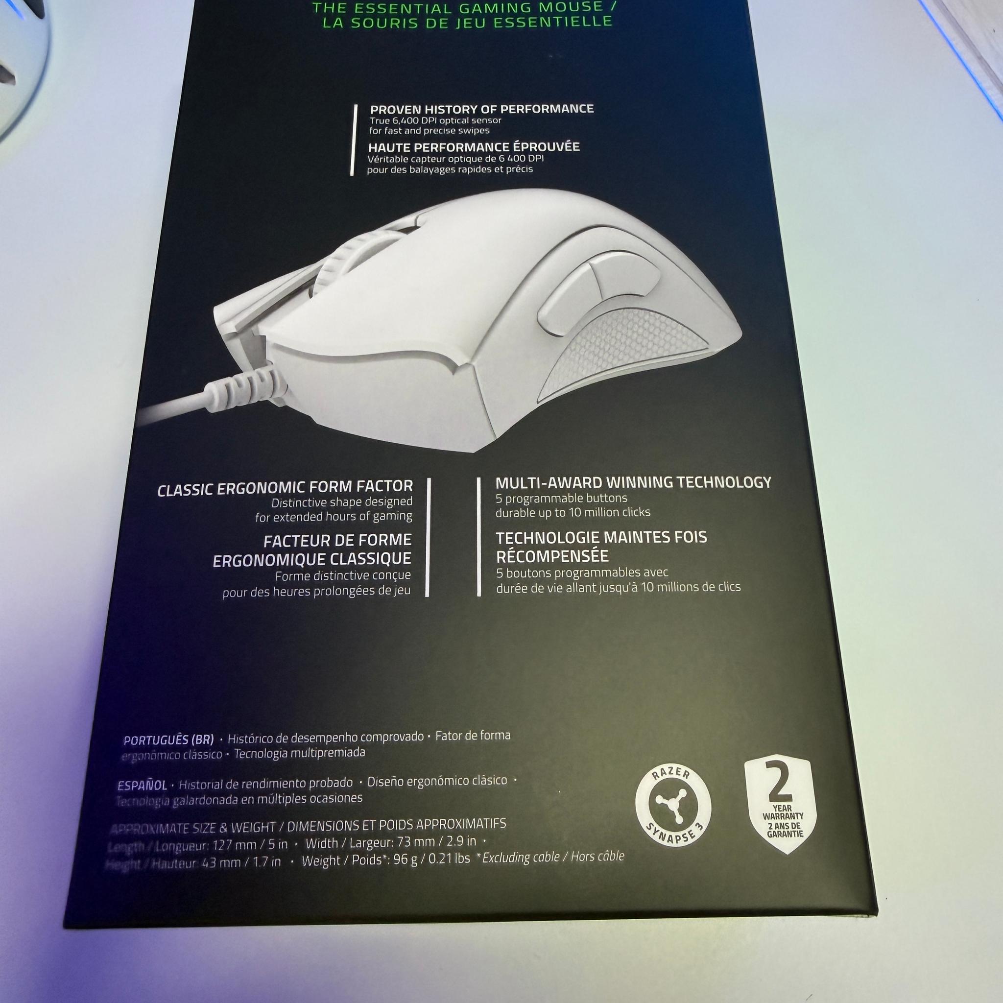 Razer DeathAdder Essential  Wired Gaming Optical Mouse, Custom White/Mint Green.