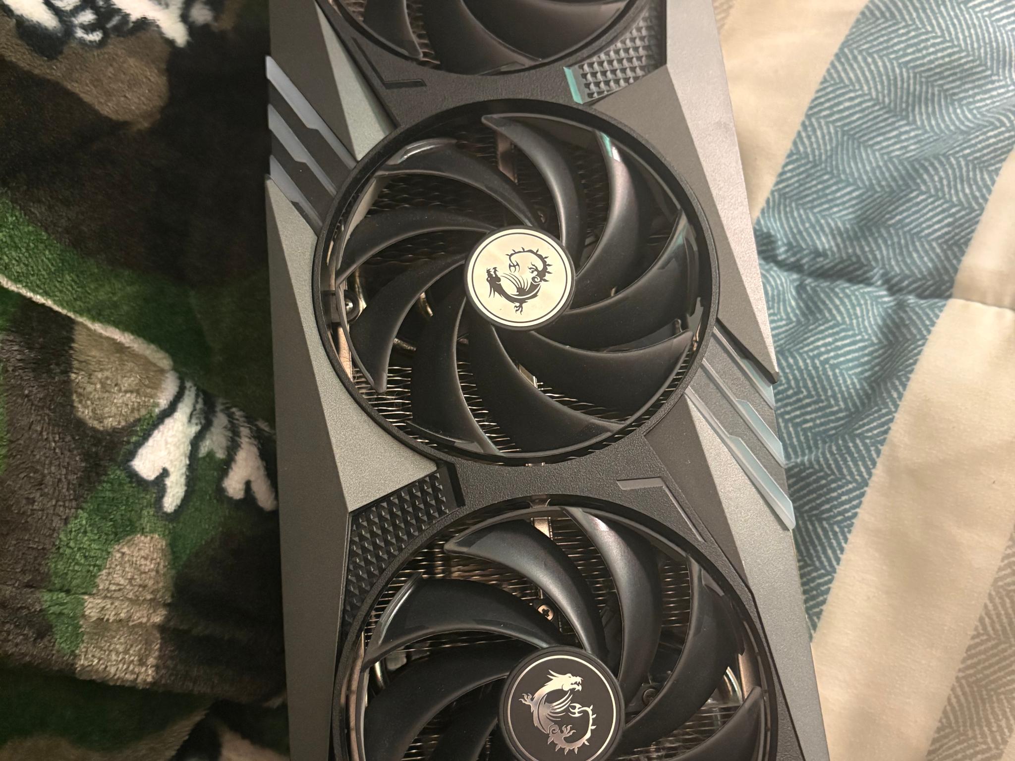 MSI GAMING X TRIO GeForce RTX 4070 Ti