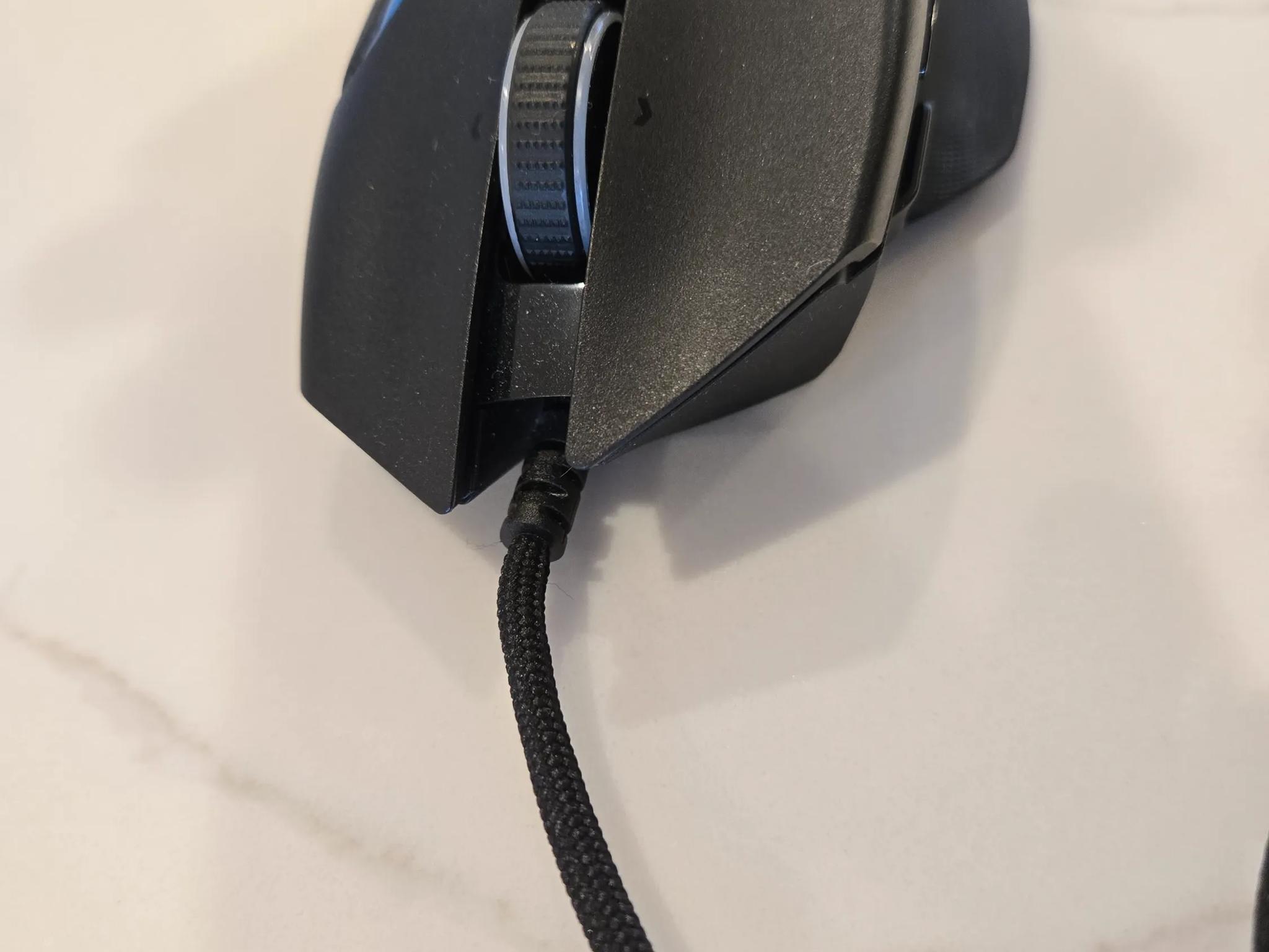 Razer Basilisk (V2) Wired Gaming Mouse