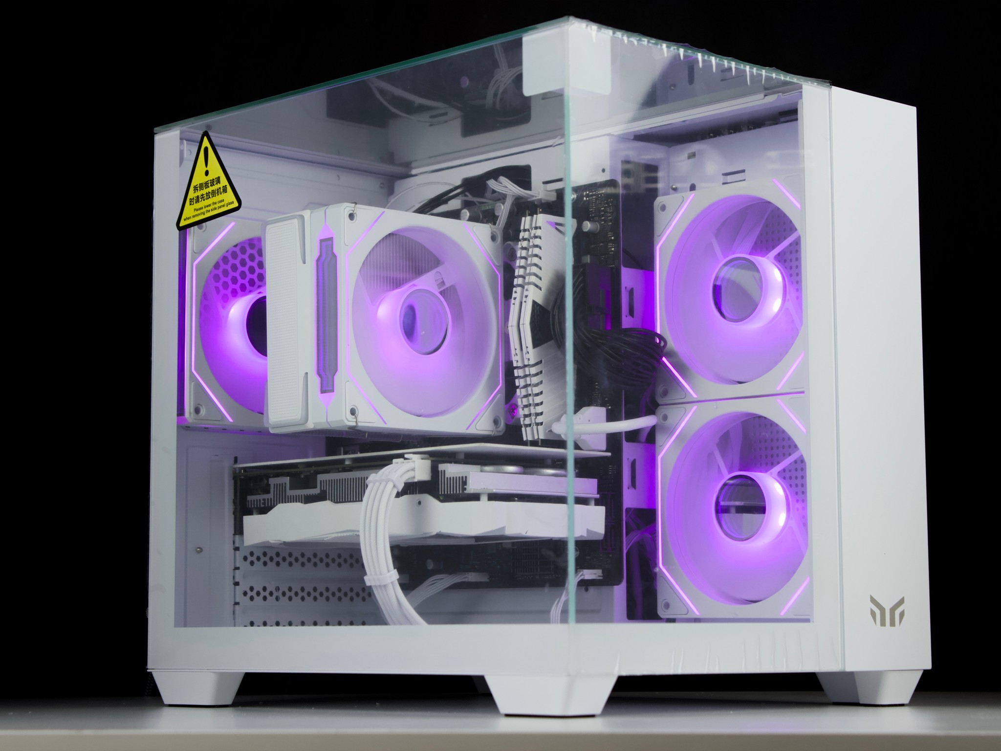 ❄️💎- Budget Whiteout PC | RTX 2060 Super, Ryzen 5 5500, 16GB White RAM, 1TB NVMe SSD ❄️💎
