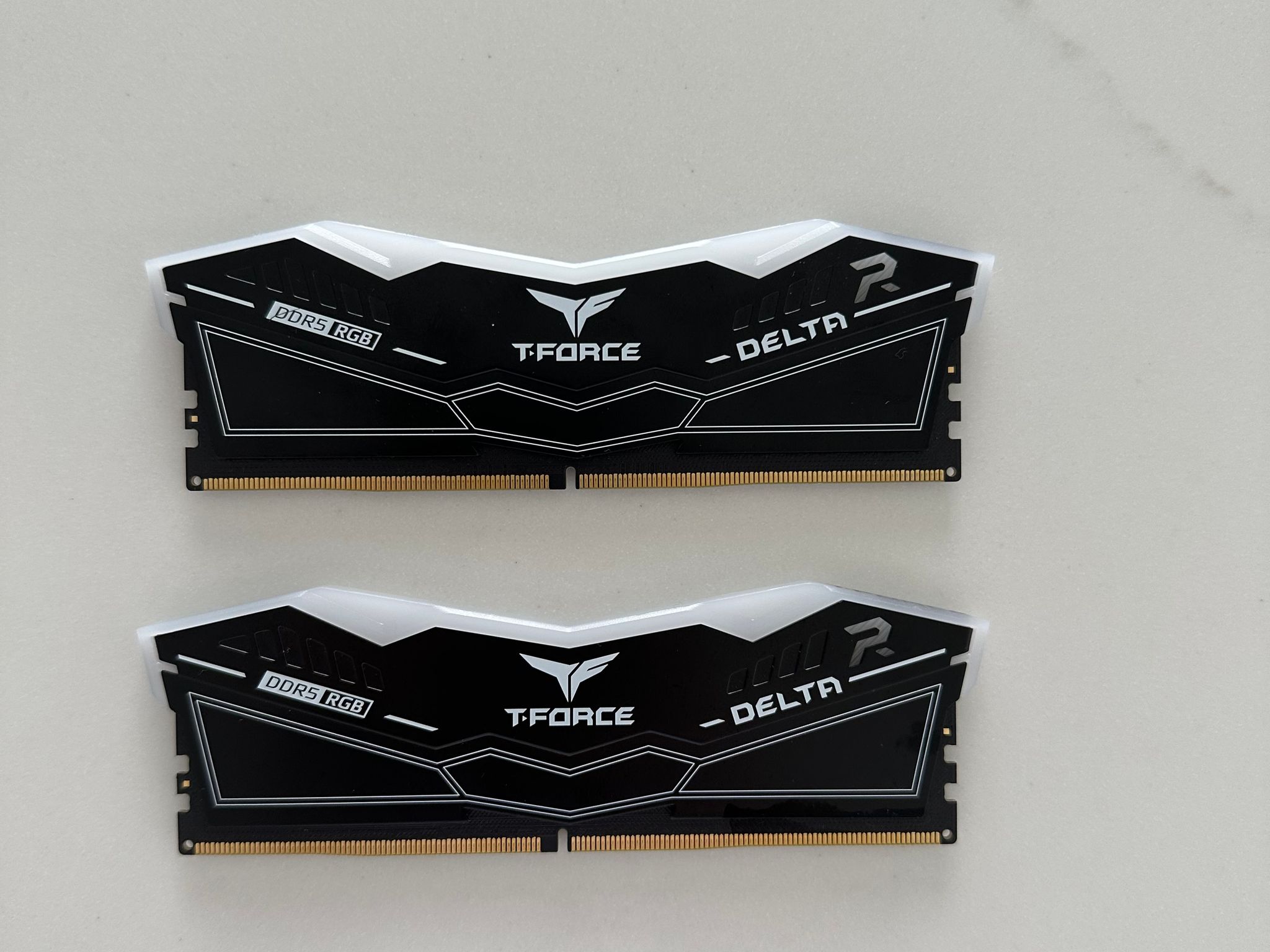 TEAMGROUP T-Force Delta RGB DDR5 32GB (2x16GB) 6000MHz CL38 Desktop RAM