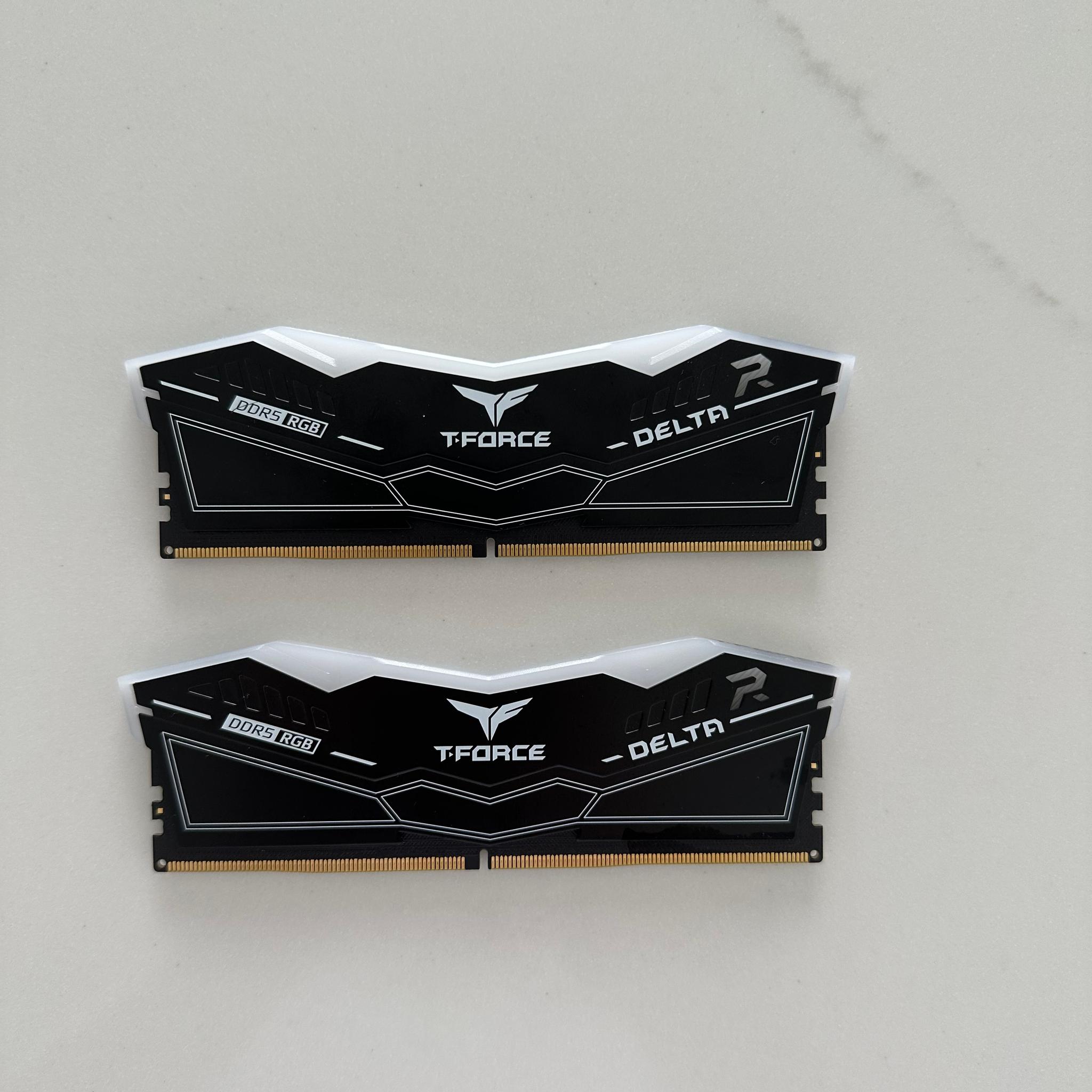 TEAMGROUP T-Force Delta RGB DDR5 32GB (2x16GB) 6000MHz CL38 Desktop RAM
