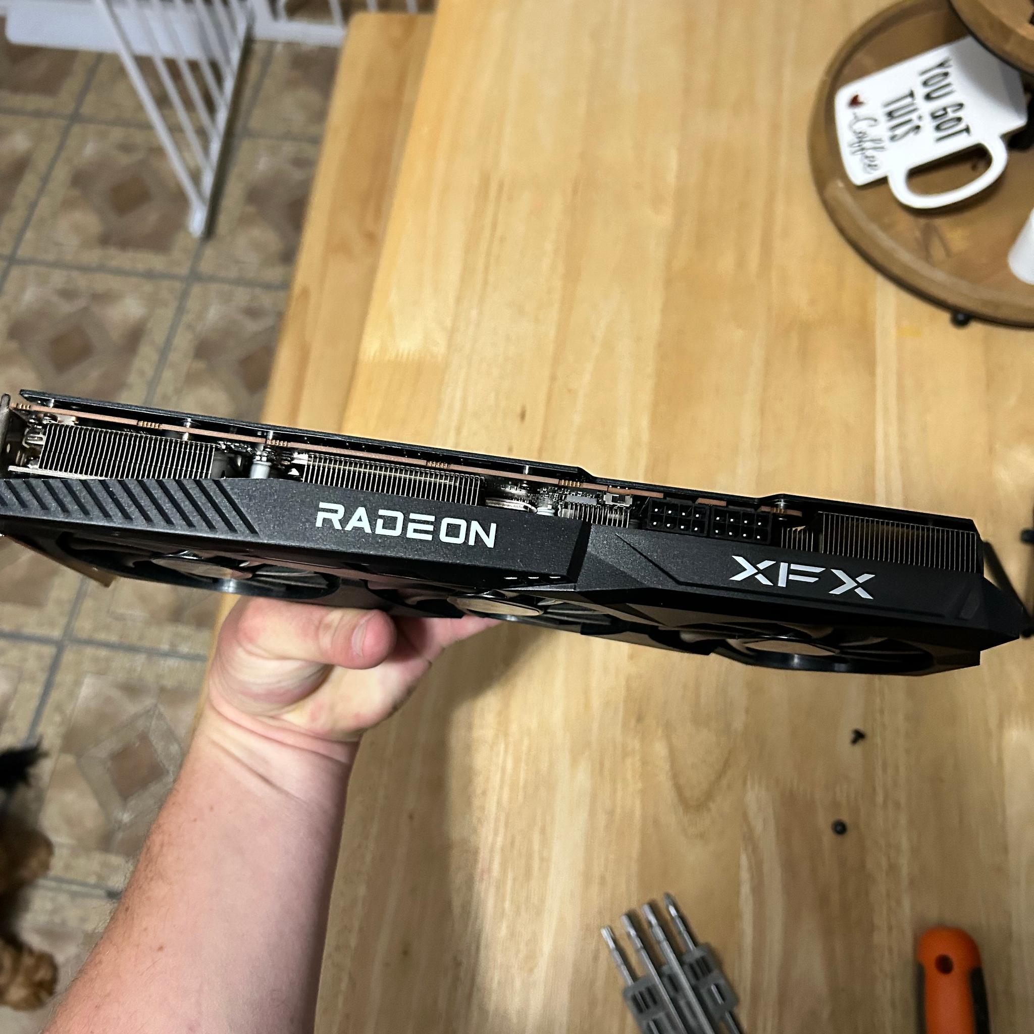 XFX Speedster SWFT309 Radeon RX 6700