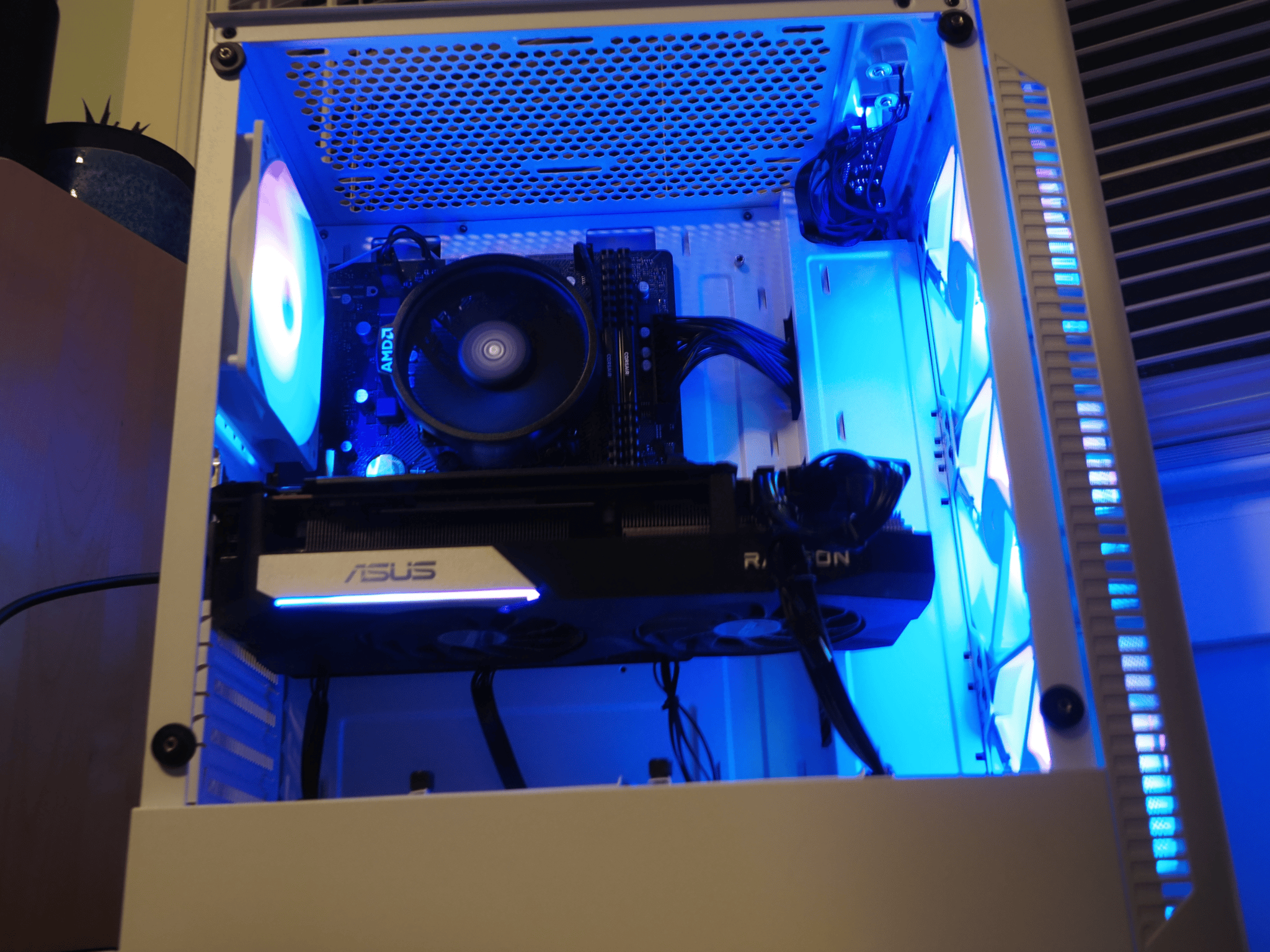 🔥 White RX 6700 XT Gaming PC | Ryzen 5 5500 | High FPS Fortnite / Warzone | 1440p Ready