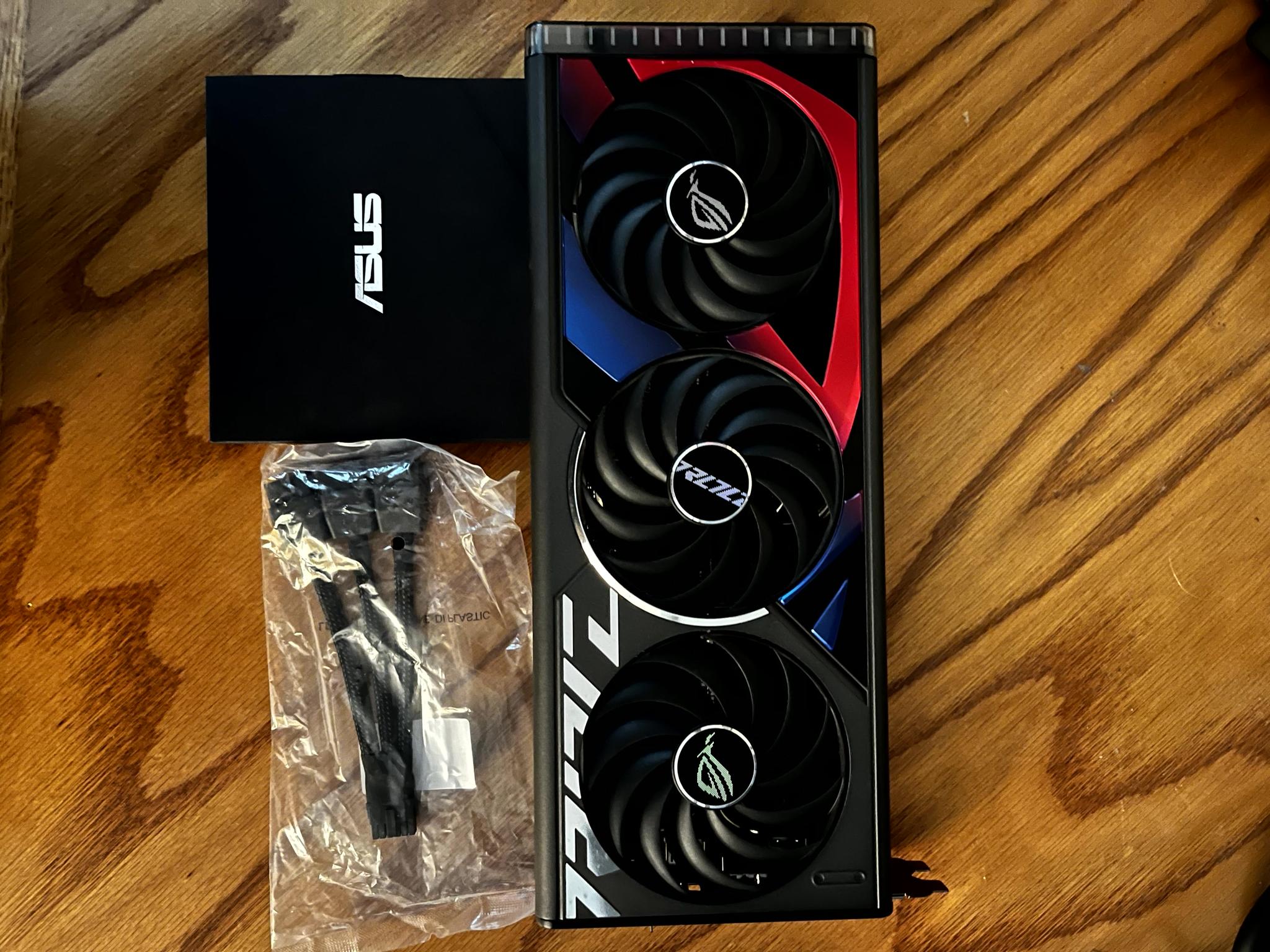 ROG Strix GeForce RTX™ 4070 Ti 12GB GDDR6X OC Edition