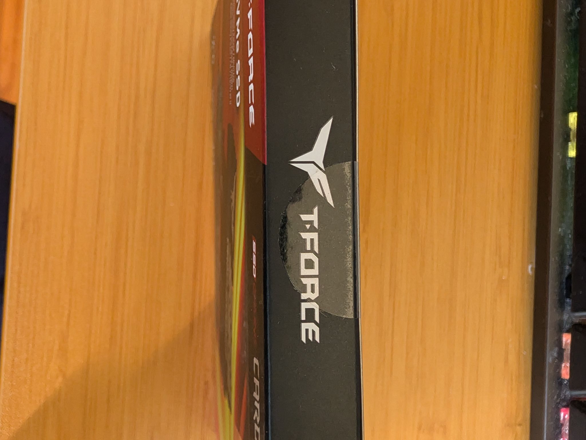 [BNIB]T-Force CARDEA A440 1TB Gen4 NVMe SSD – 7000MB/s, DRAM, Heatsink (PS5 Ready)