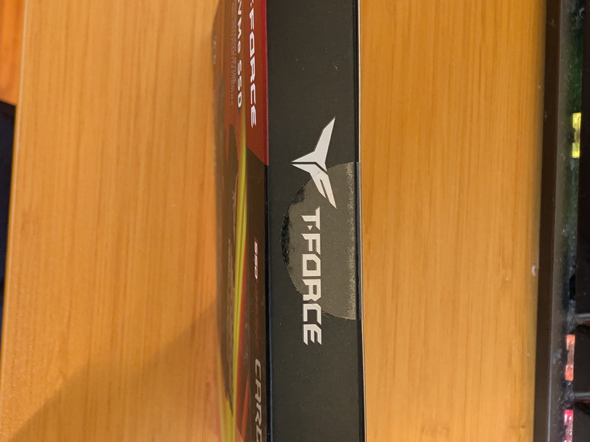 [BNIB]T-Force CARDEA A440 1TB Gen4 NVMe SSD – 7000MB/s, DRAM, Heatsink (PS5 Ready)