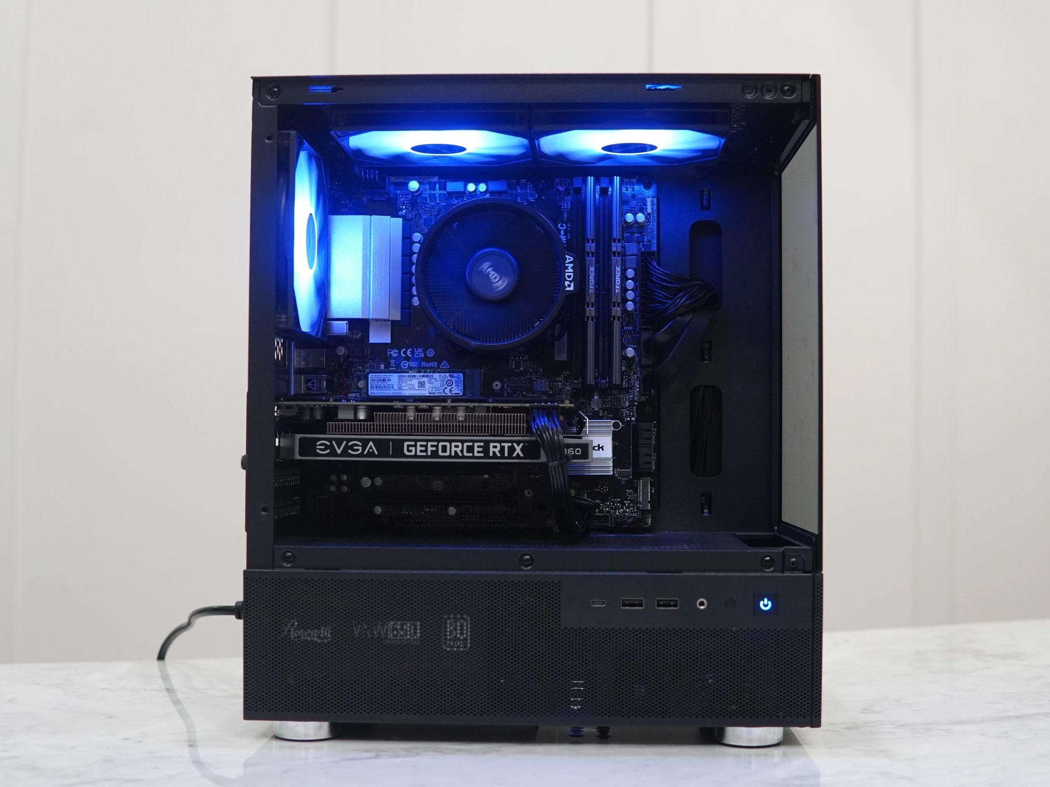 GeForce RTX 2060 Super Custom Gaming PC - Ryzen 5 3600