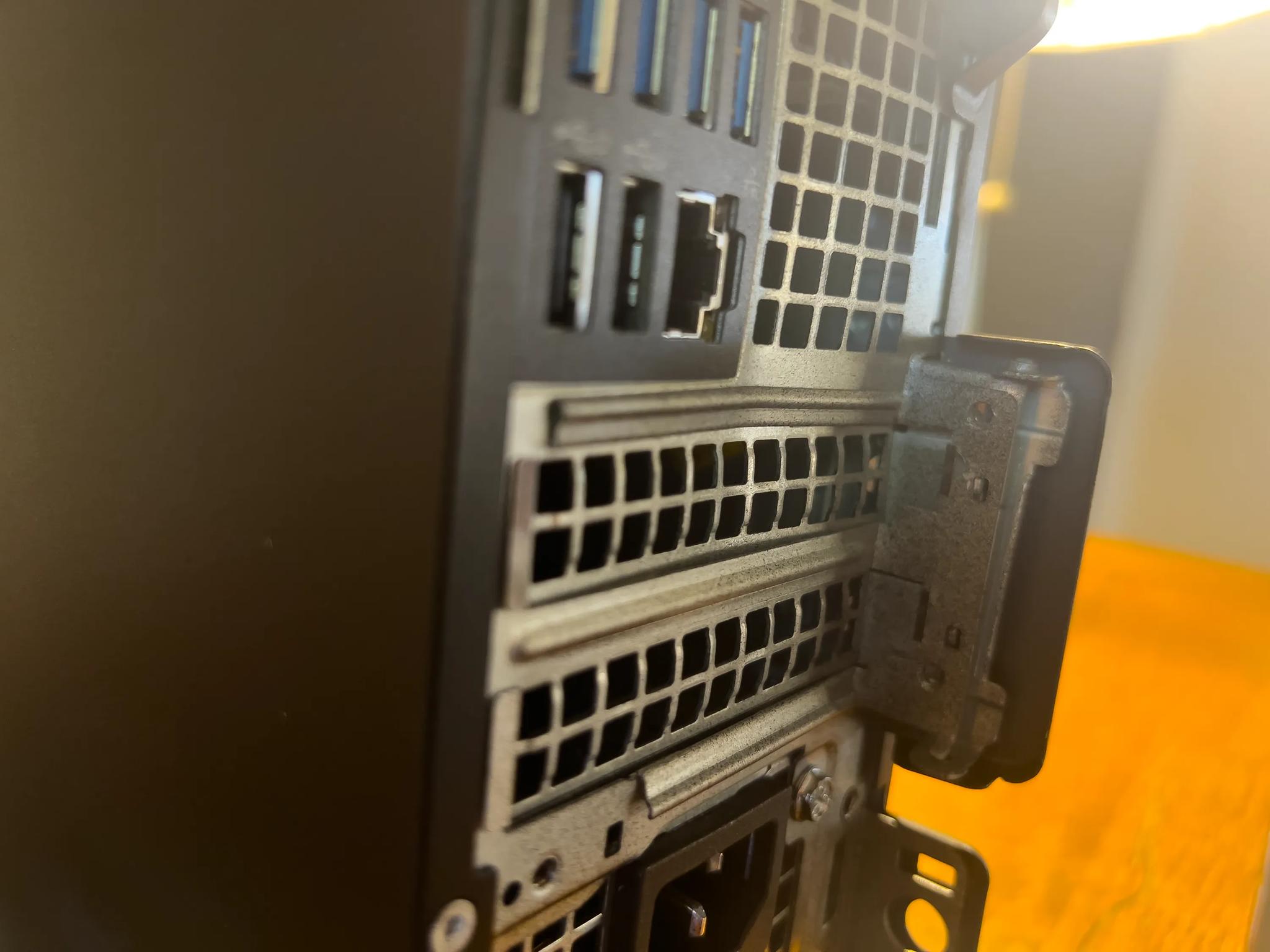 Office PC - Dell Optiplex 7050 SFF | i3-6100/8GB DDR4/120GB SSD