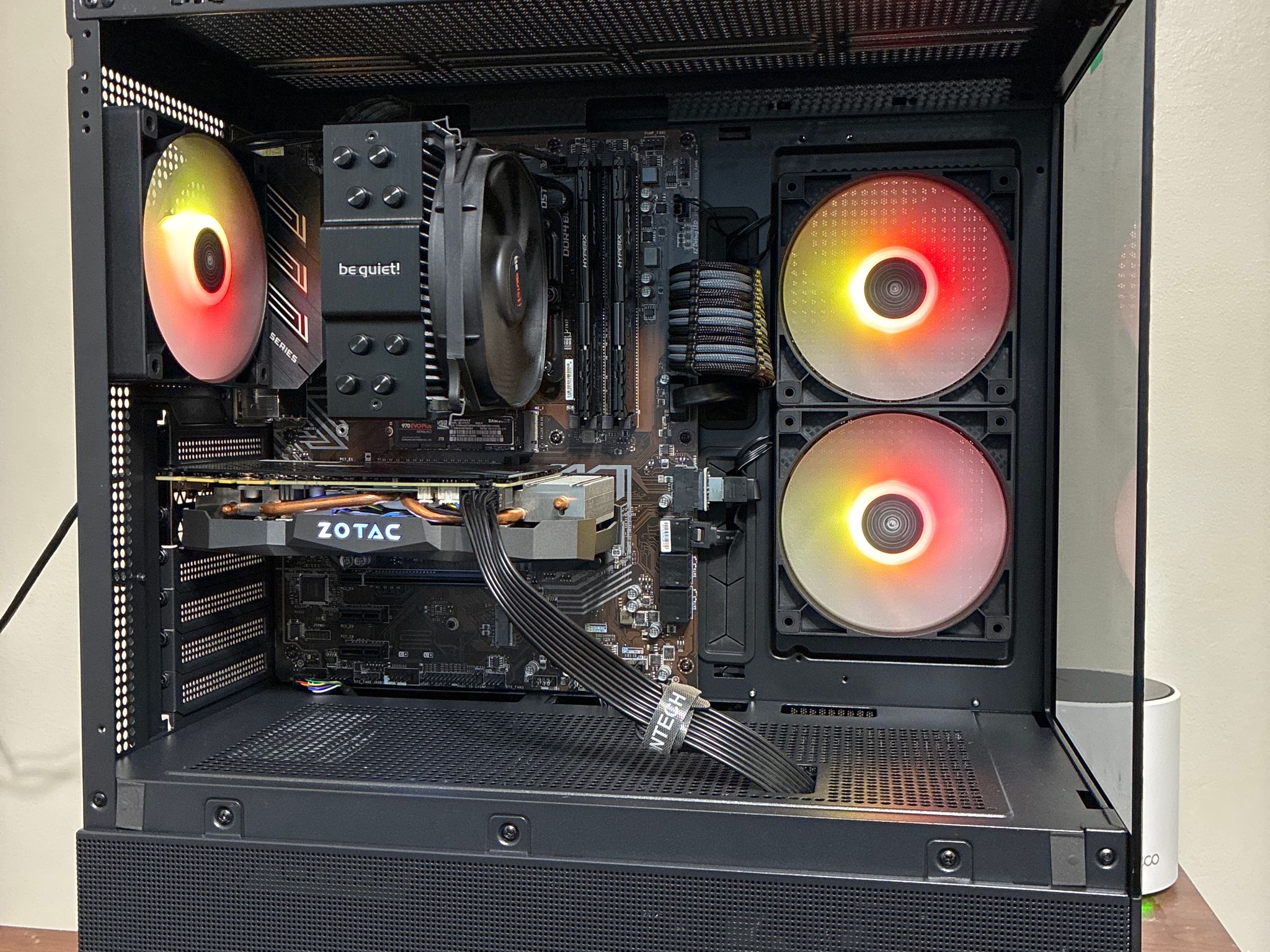 GTX 1080 | Intel I7 9700k | 32gb DDR4 3200 | 2.5 TB SSD