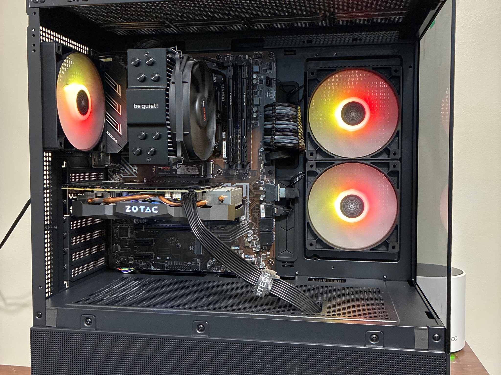 GTX 1080 | Intel I7 9700k | 32gb DDR4 3200 | 2.5 TB SSD