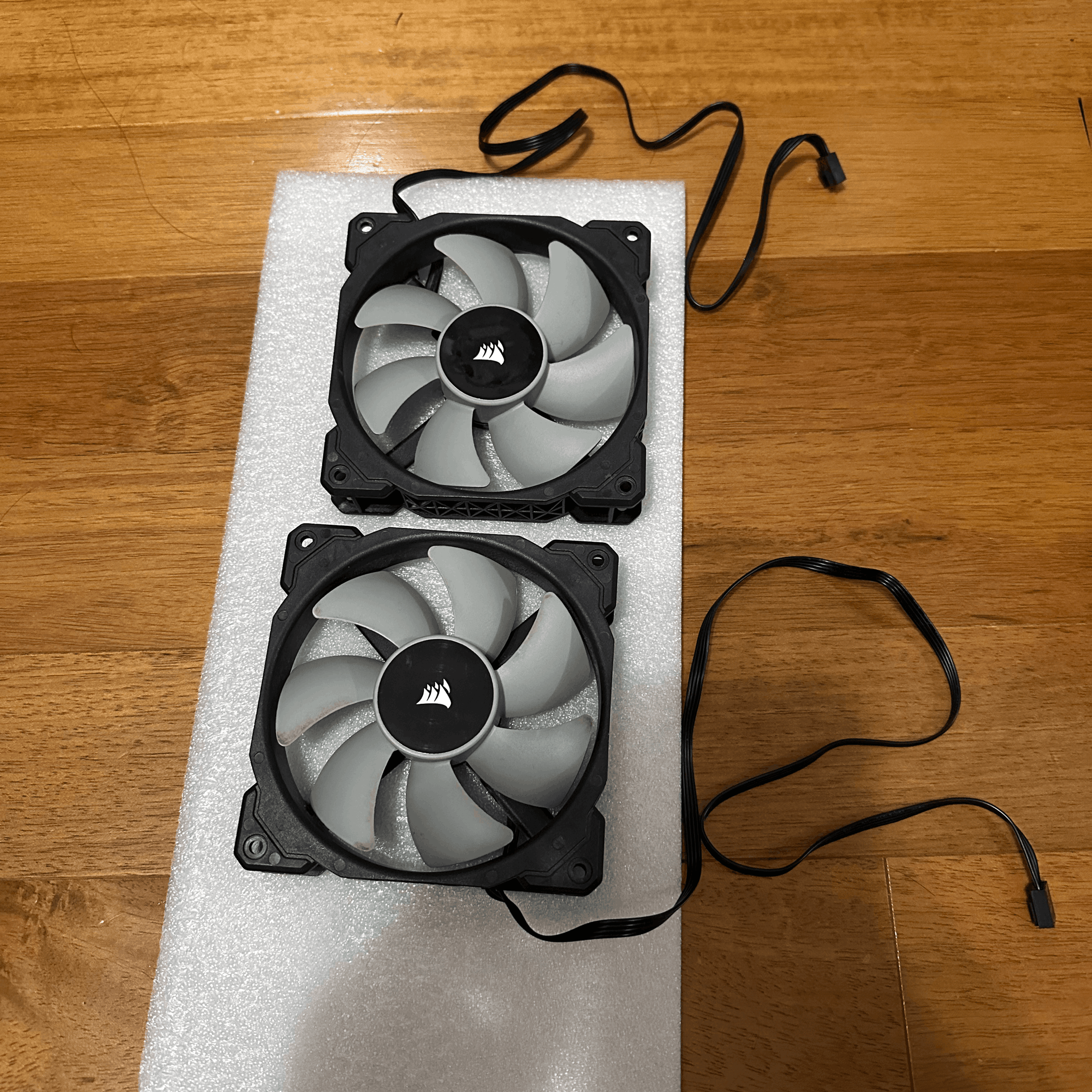 Corsair iCUE H100i RGB PRO XT Liquid CPU Cooler