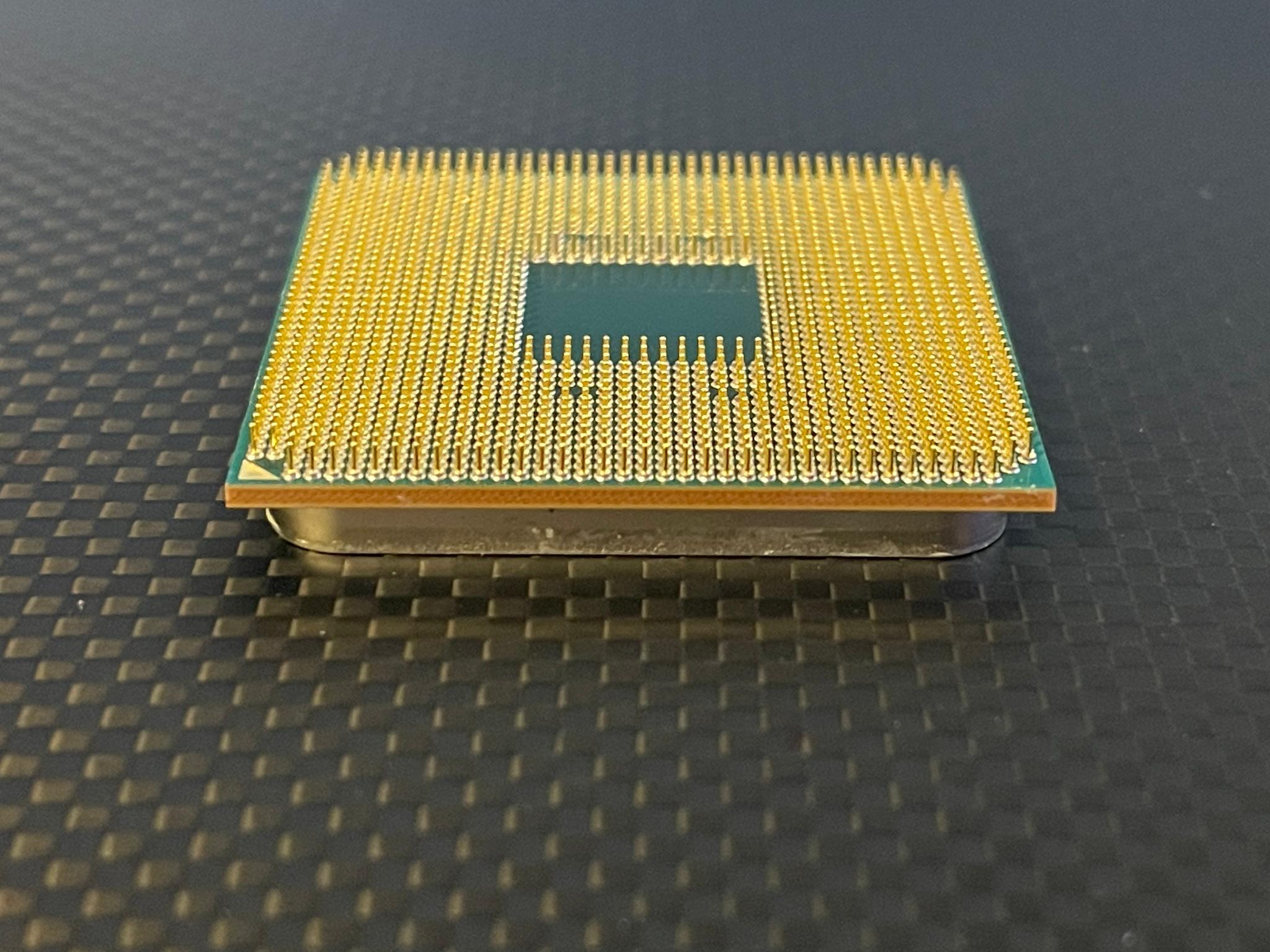 Used, Ryzen 3 3100 with cooler and box