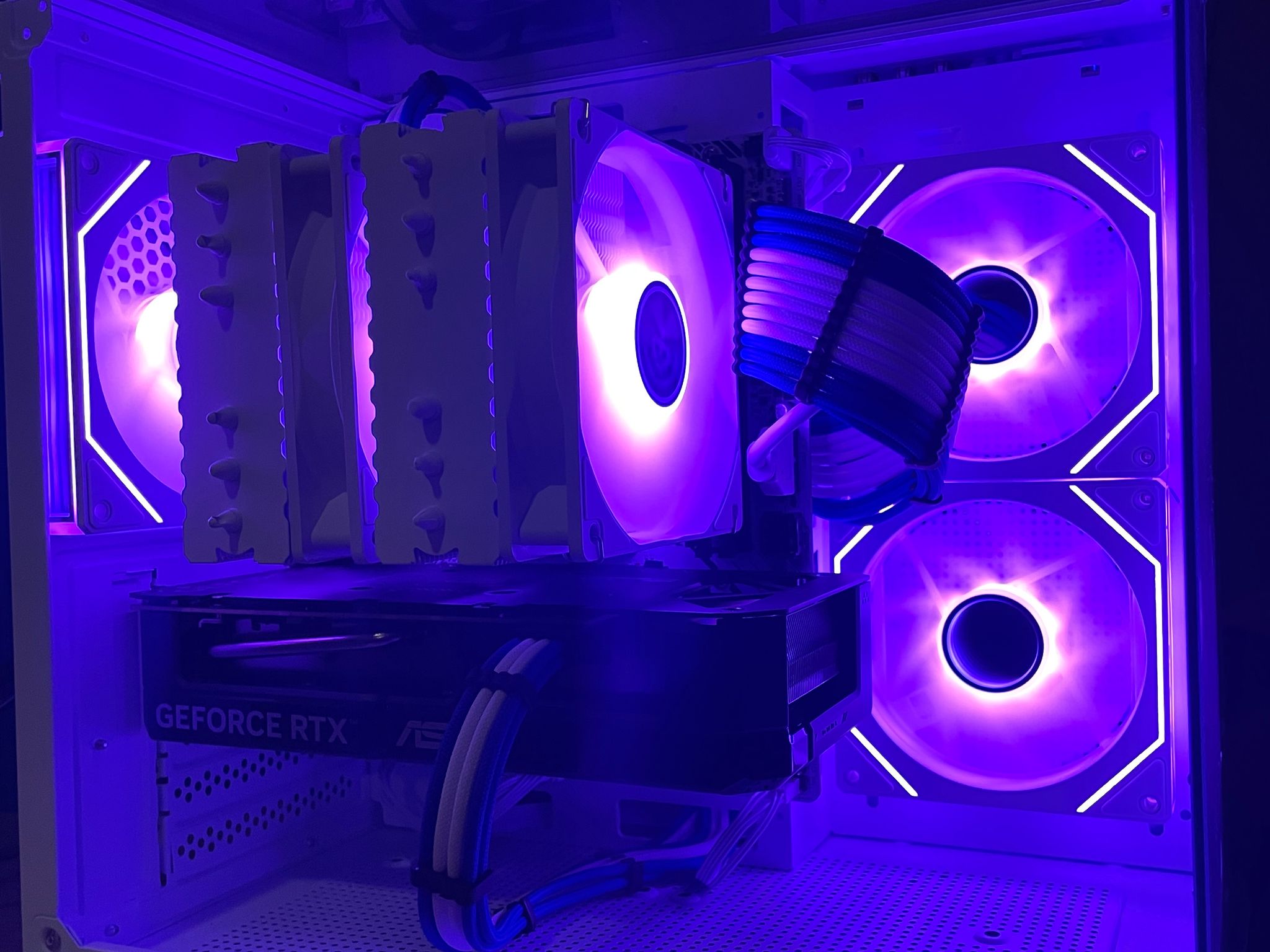 Gaming PC / content creation | GEFORCE 5060 ti | Intel i5 | 32GB RAM | WINDOWS 11 home | WiFi