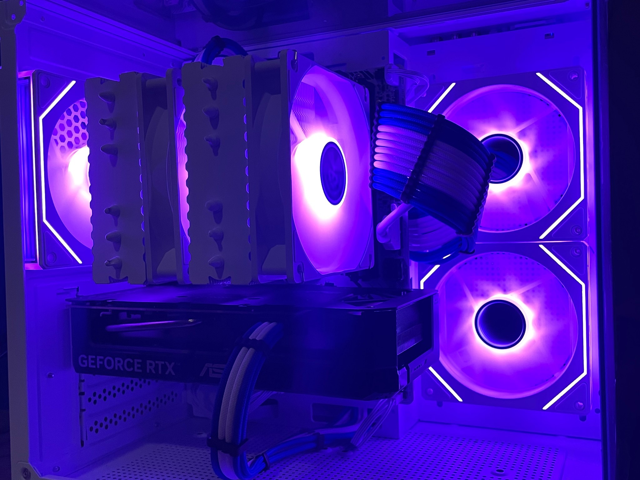 GeForce RTX 5060 Custom Gaming PC - Core i5-12600KF, 1TB SSD