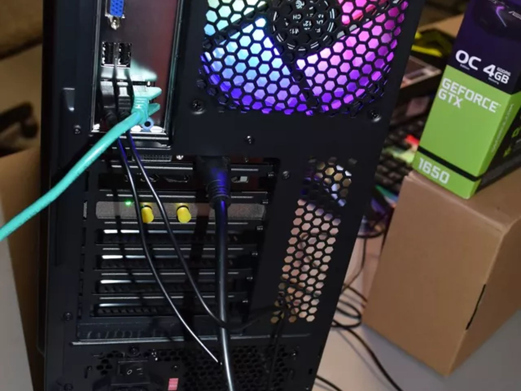 gaming pc Intel Core i7-3.4 GHz.16 GB RAM GPU 1650 PSU 700WTS 480GB SSD+1TB HHD ENTRY LEVEL GAMING