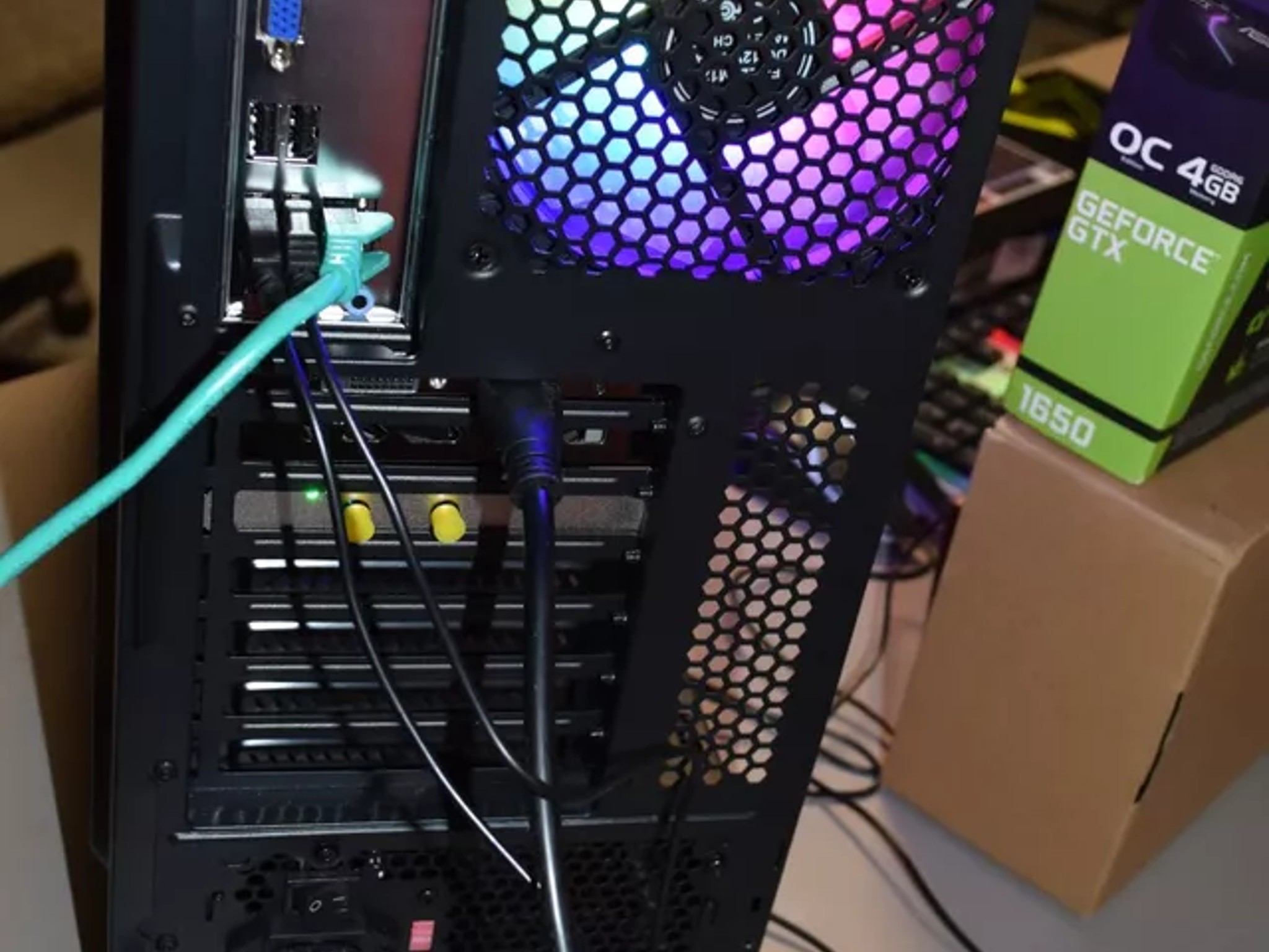 gaming pc Intel Core i7-3.4 GHz.16 GB RAM GPU 1650 PSU 700WTS 480GB SSD+1TB HHD ENTRY LEVEL GAMING