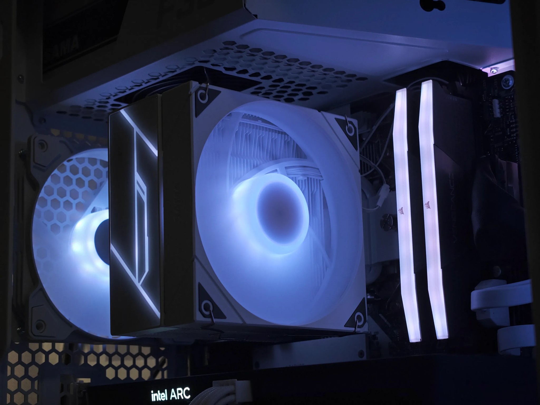 Arc B580, Ryzen 7 7700X, 32GB DDR5 | 1080P/1440P Gaming PC