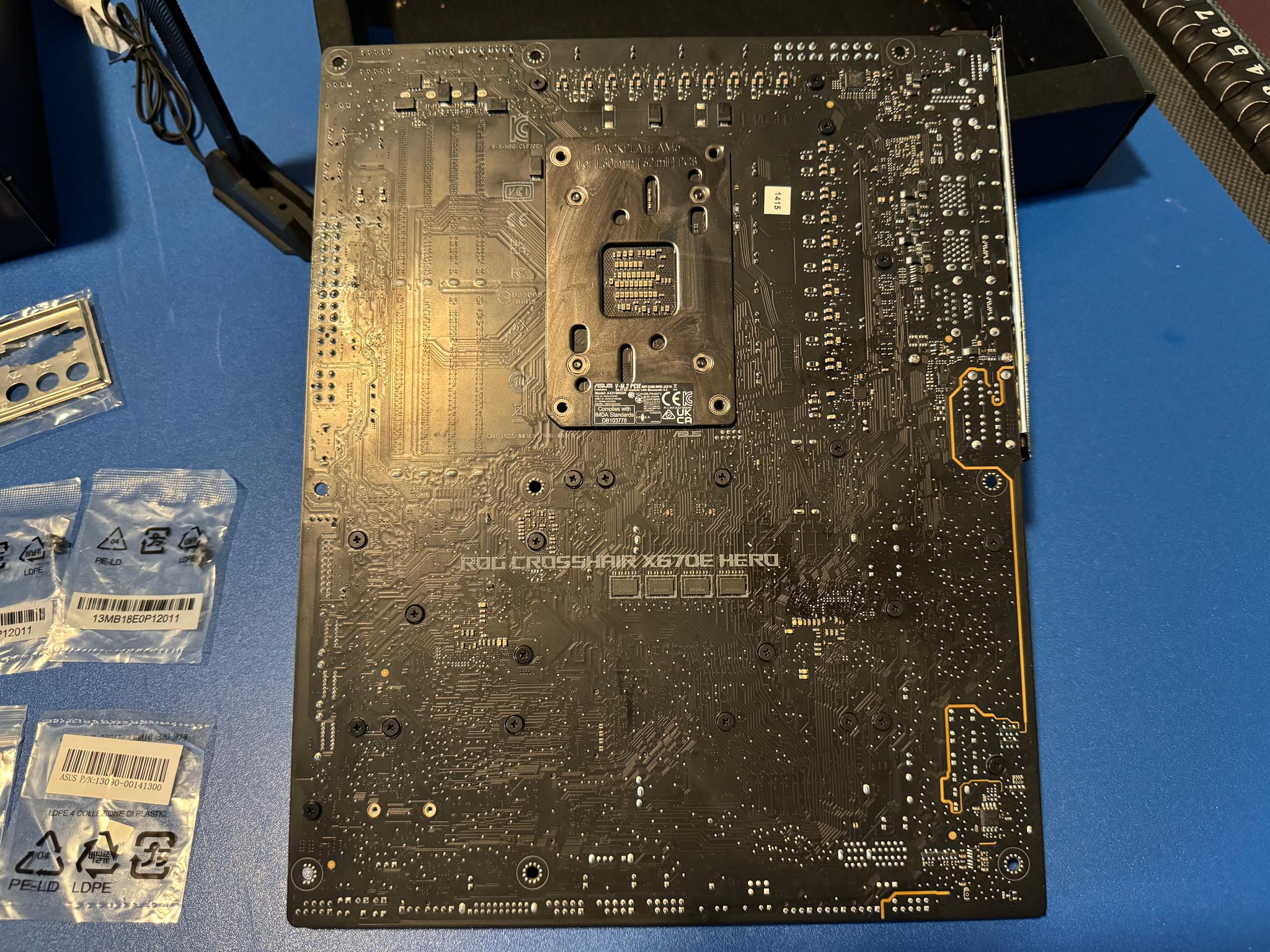 ROG Crosshair X670E Hero (Used - RMA)