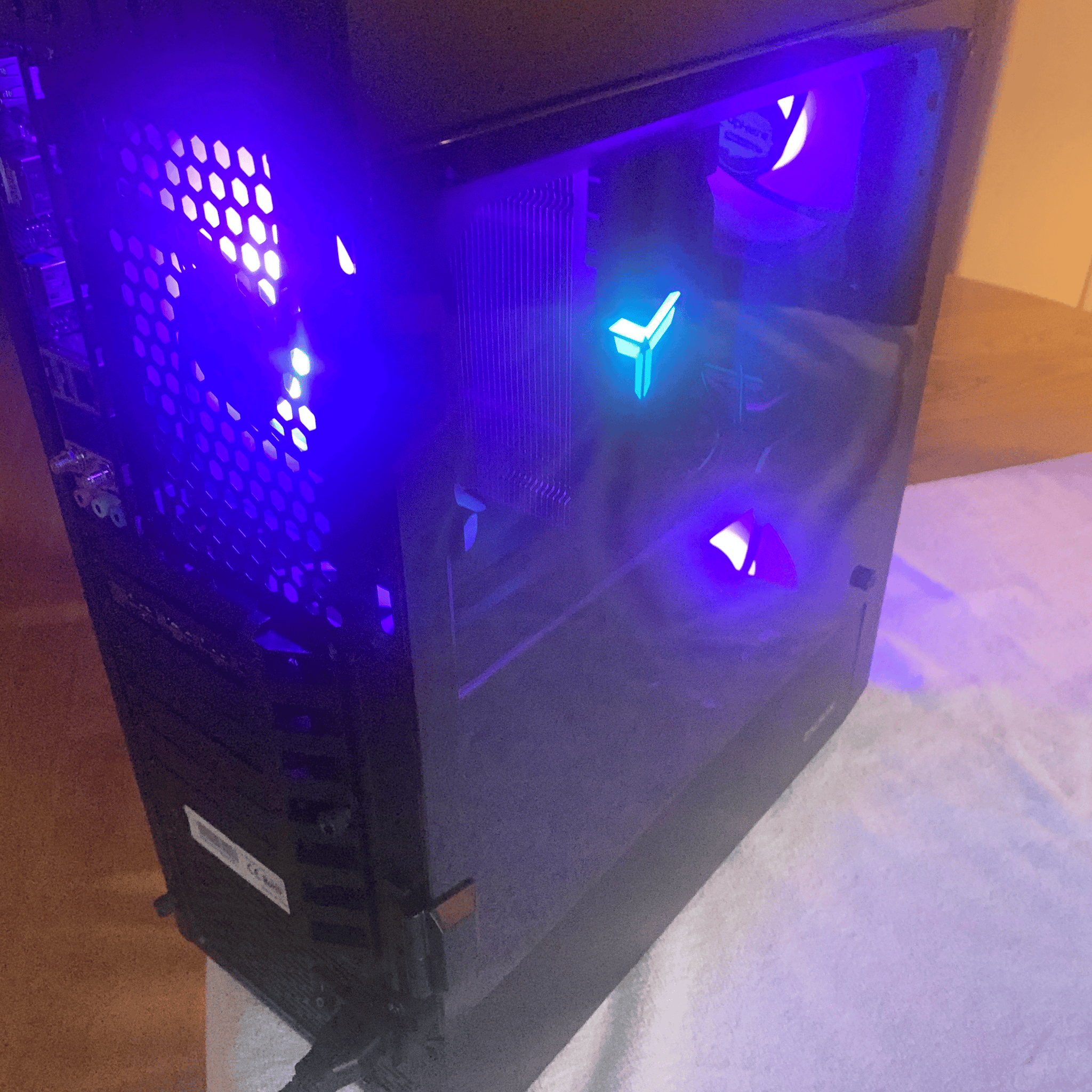 1440p GAMING COMPUTER, 6700XT