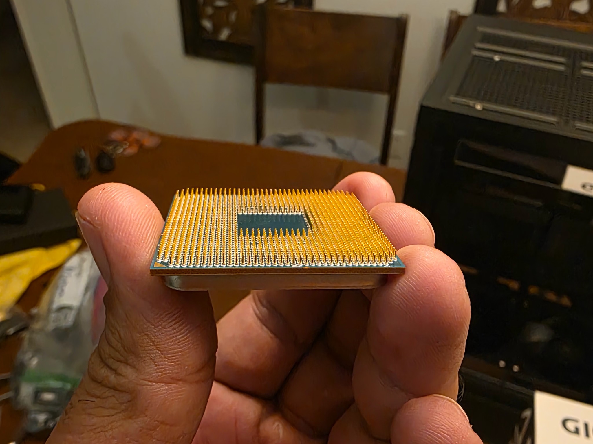 🔥 Ryzen 7 5800X3D – Legendary AM4 Gaming CPU