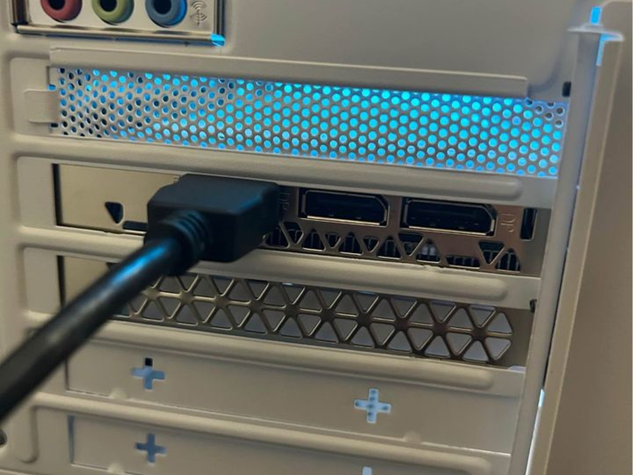 All White Budget Gaming Pc