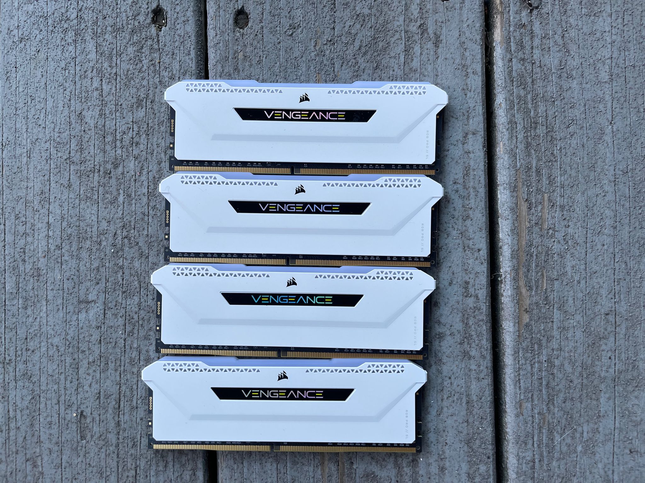 Corsair Vengeance RGB Pro (16x4) 64GB DDR4