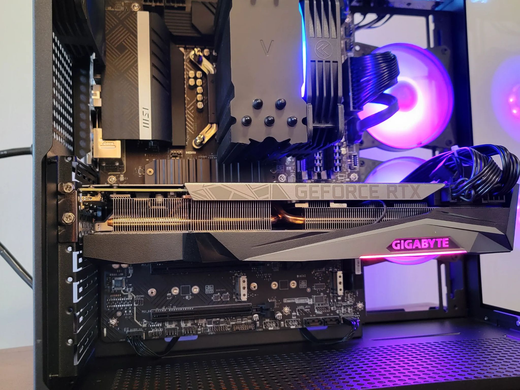**Room To Grow| MSI Z690 i7 12700K| 32GB Ram| 3080**