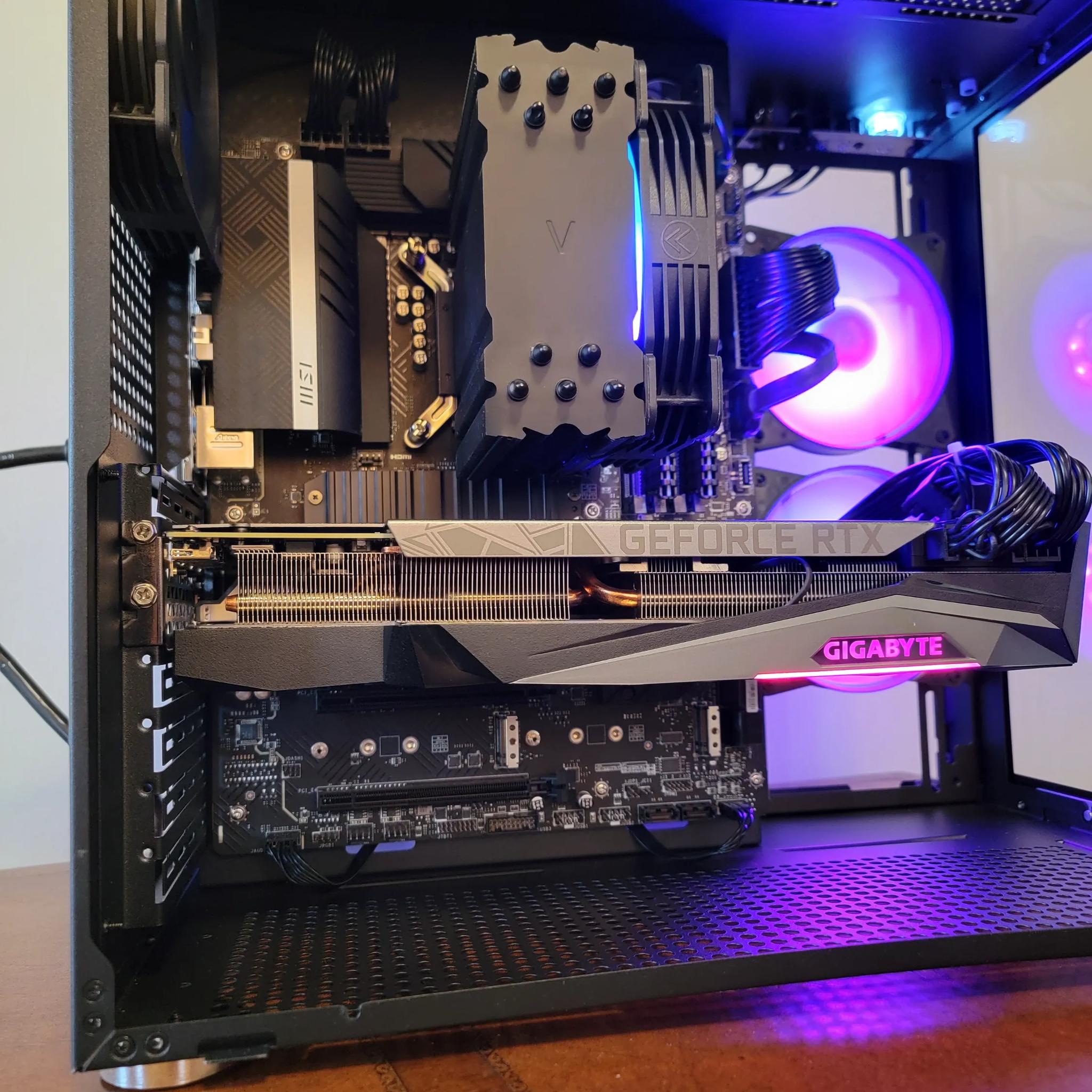 **Room To Grow| MSI Z690 i7 12700K| 32GB Ram| 3080**