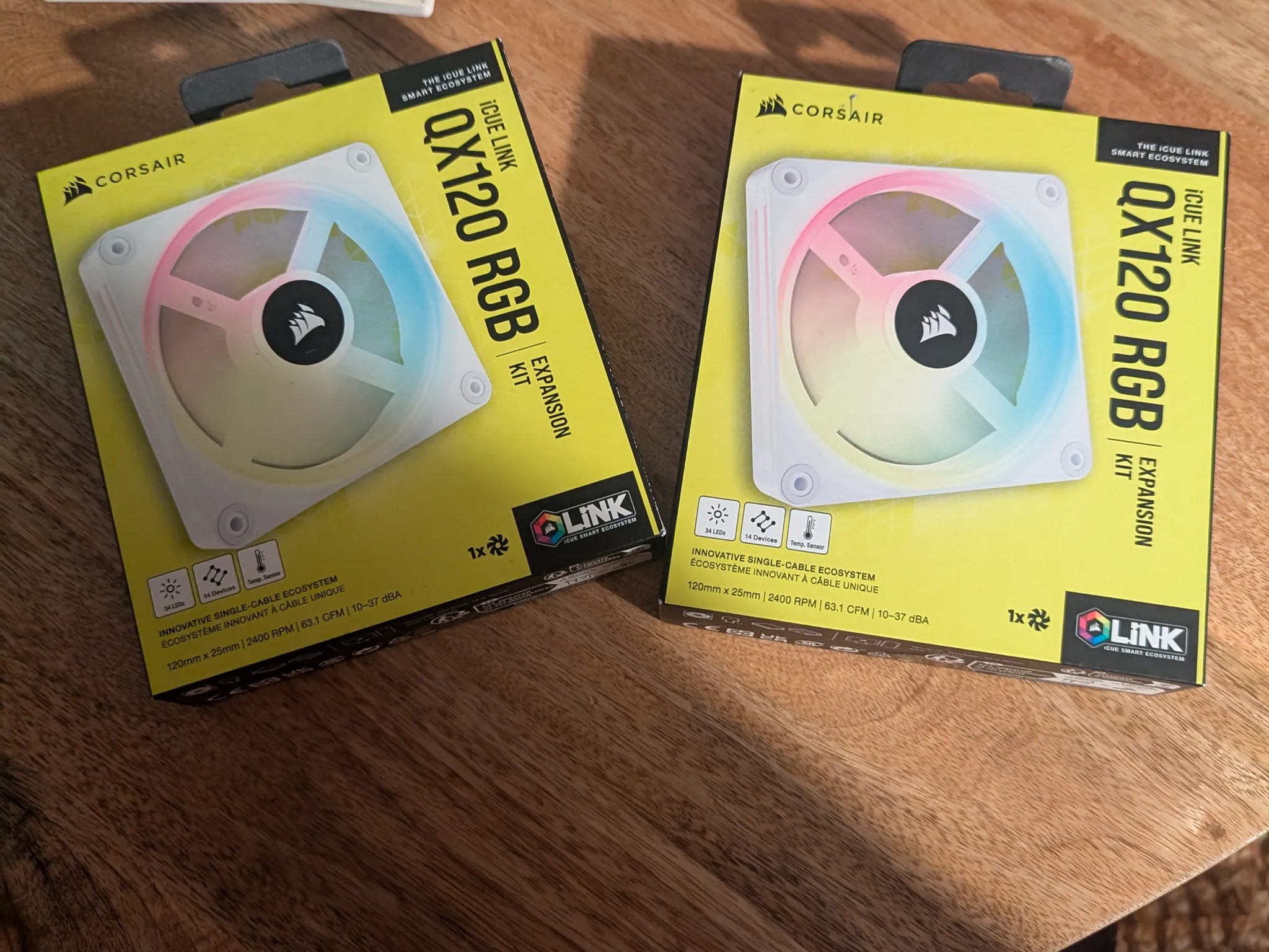 QX120 RGB White
