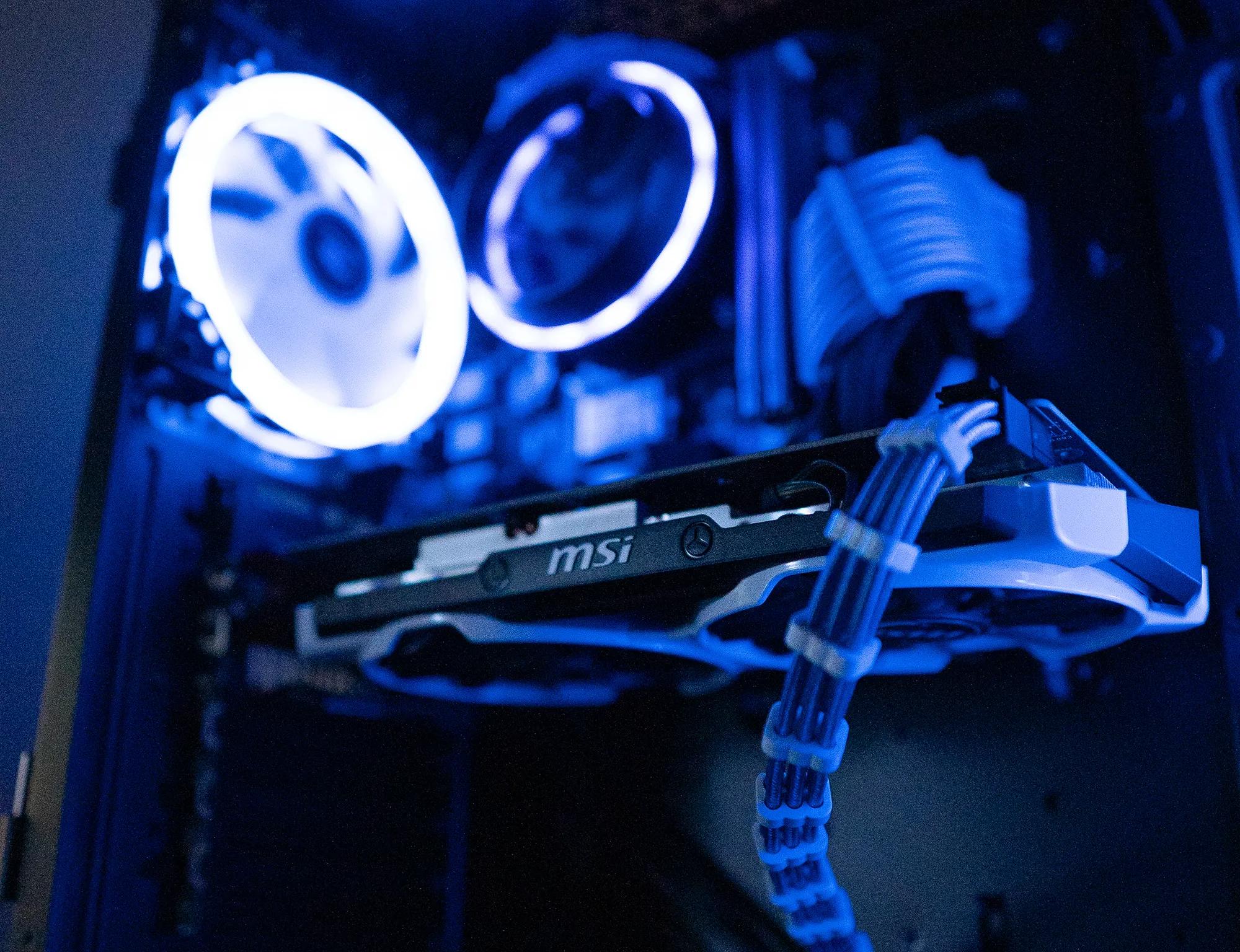 ⚫❄️ | NVIDIA GTX 960 | INTEL i5 4570 | 8GB RAM | 256GB NVME SSD + 250GB HDD | Arctic Blizzard 2.0