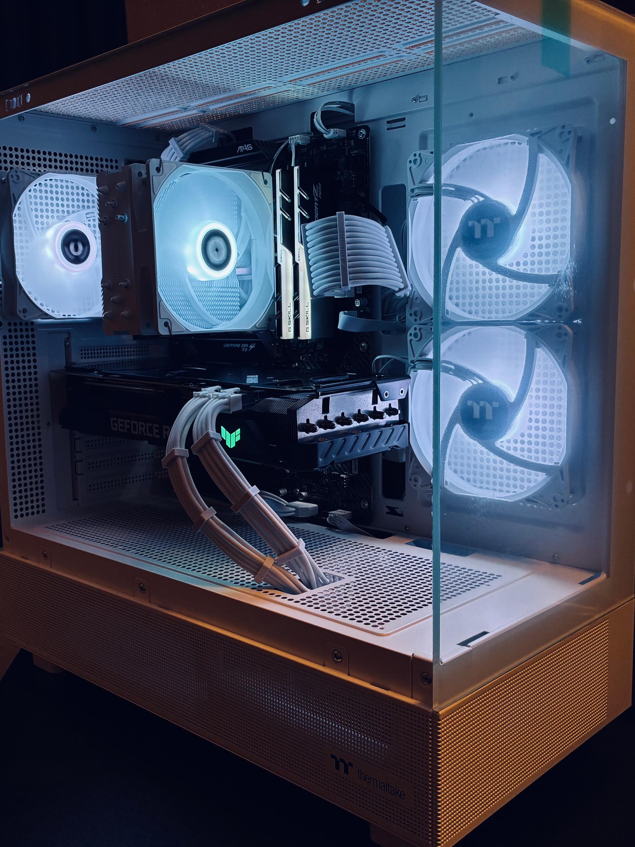 Pro Gaming PC |RTX 3080 12GB // Ryzen 3700x // 32GB DDR4|