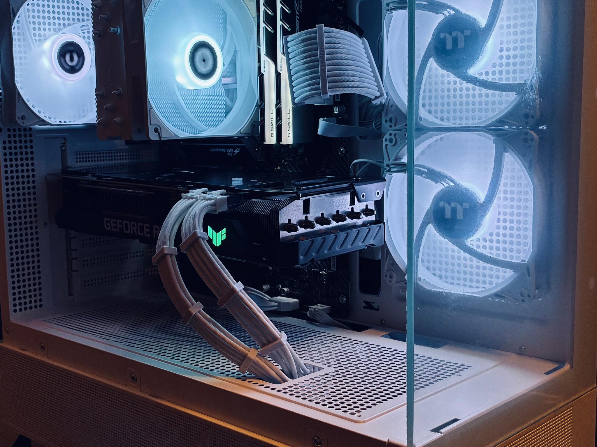 Pro Gaming PC |RTX 3080 12GB // Ryzen 3700x // 32GB DDR4|