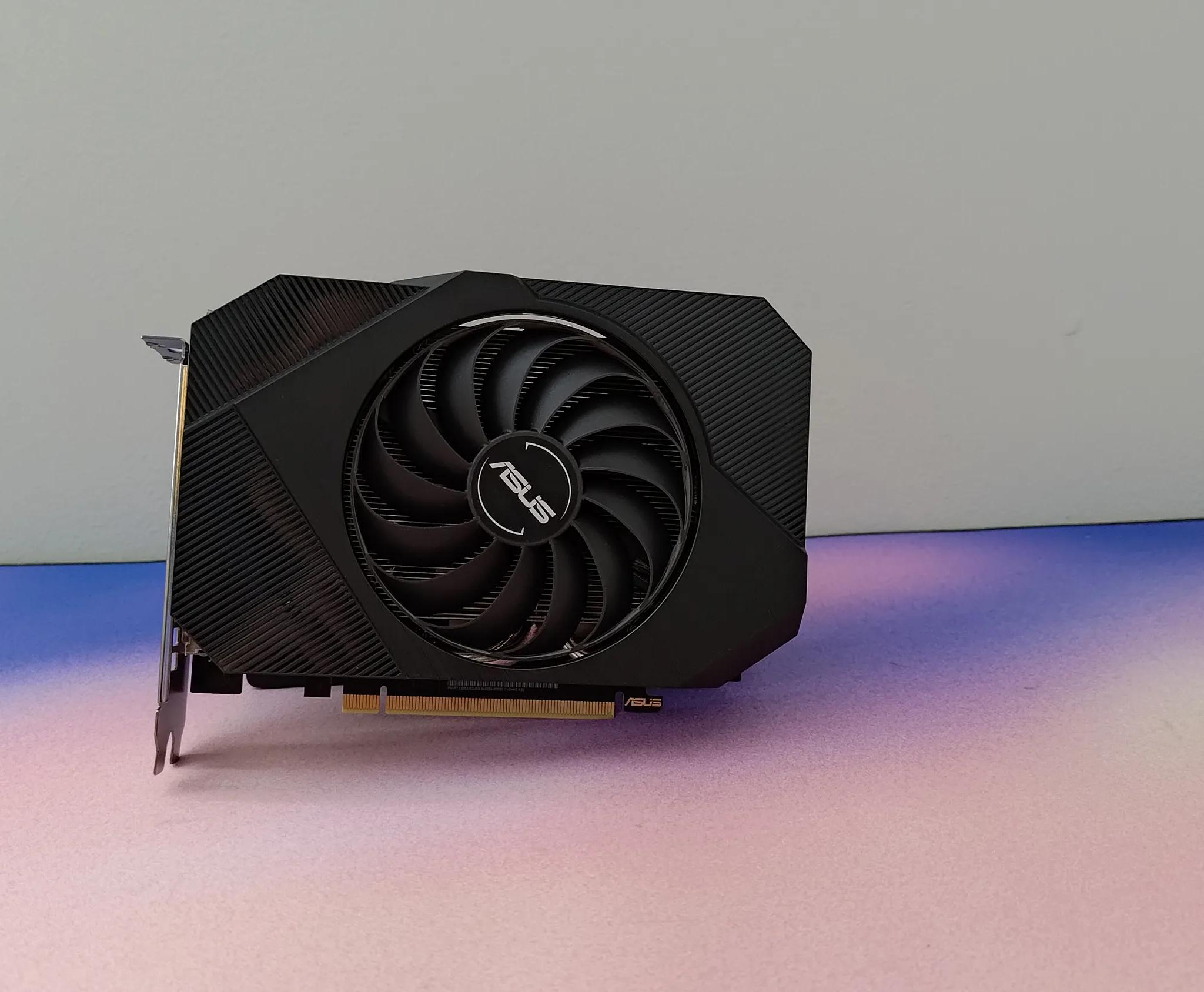 Asus Phoenix RTX 3050