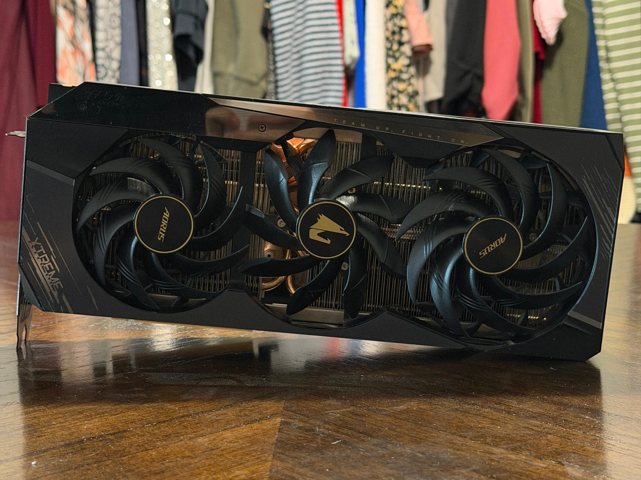 GIGABYTE AORUS XTREME GeForce RTX 3080 10G - Image 3