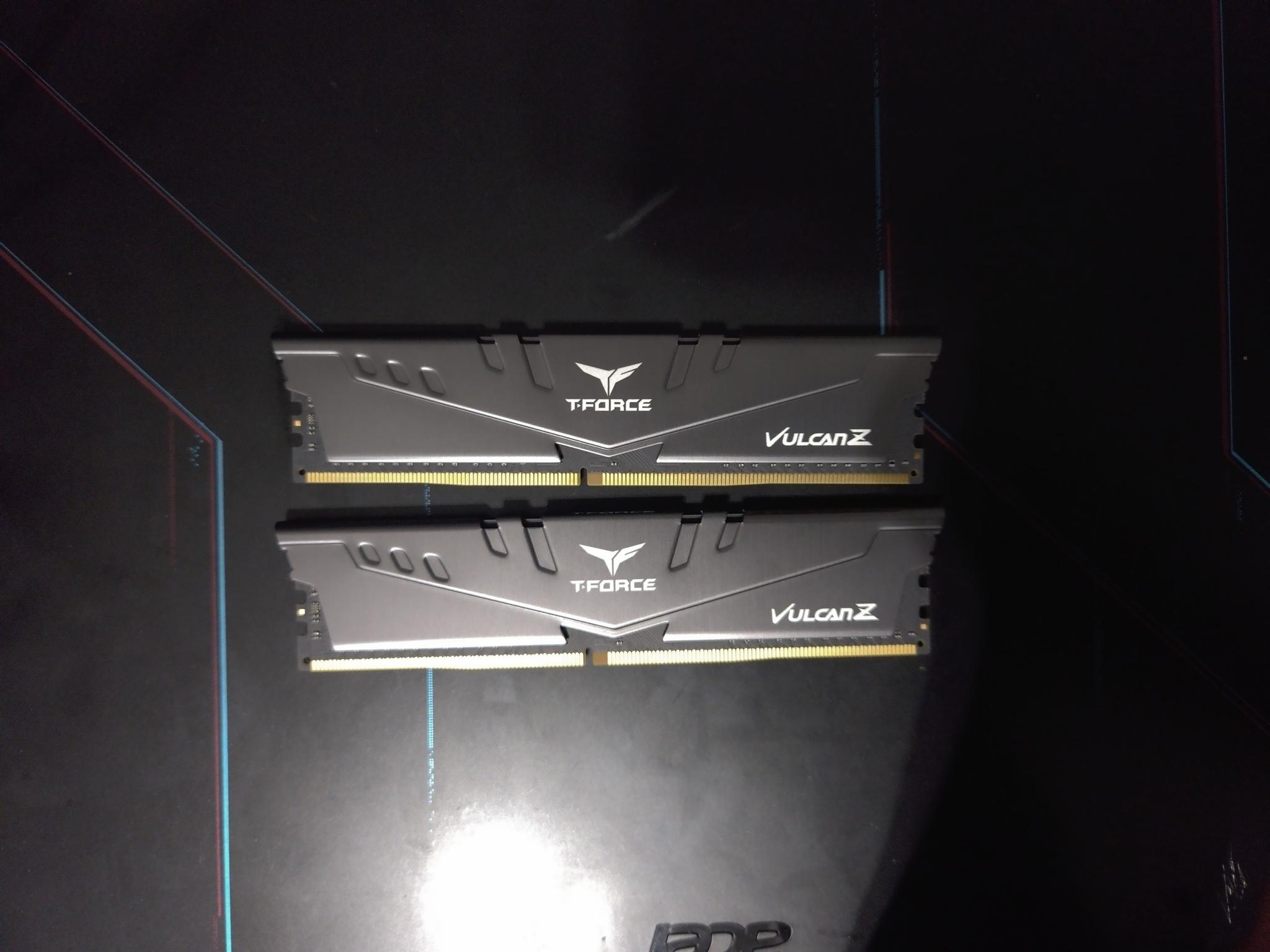 TEAMGROUP T-Force Vulcan Z DDR4 16GB Kit (2x8GB) 3600MHz CL18 Desktop Memory Module Ram