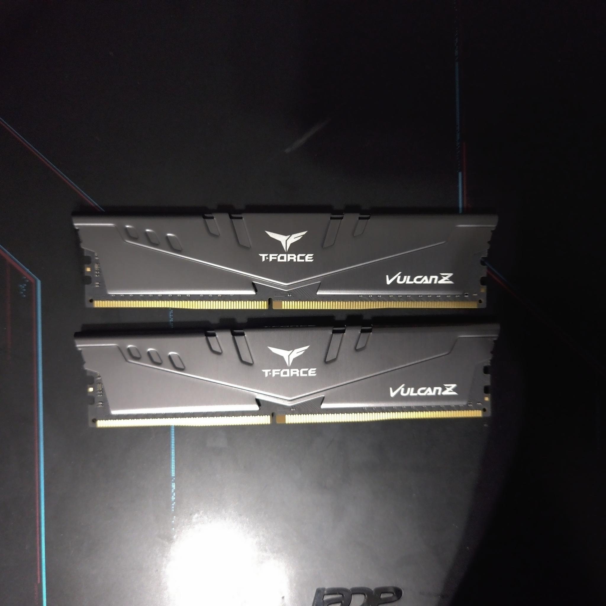 TEAMGROUP T-Force Vulcan Z DDR4 16GB Kit (2x8GB) 3600MHz CL18 Desktop Memory Module Ram