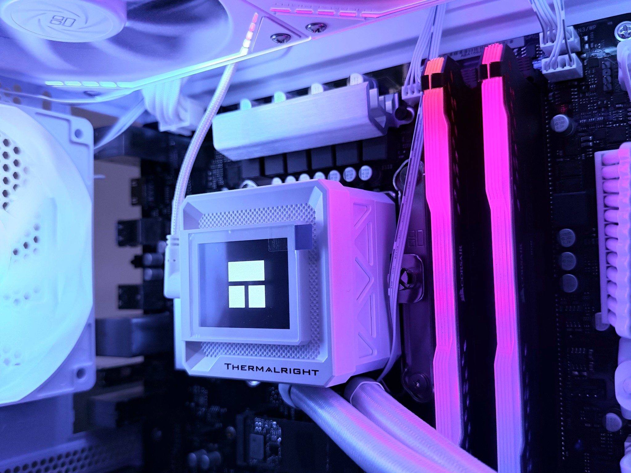 ❄️"Crystal Nova"❄️| 1440p Gaming | RTX 5070 | Intel i9 12900KF | 32B Ram | 2tb Storage | WiFi