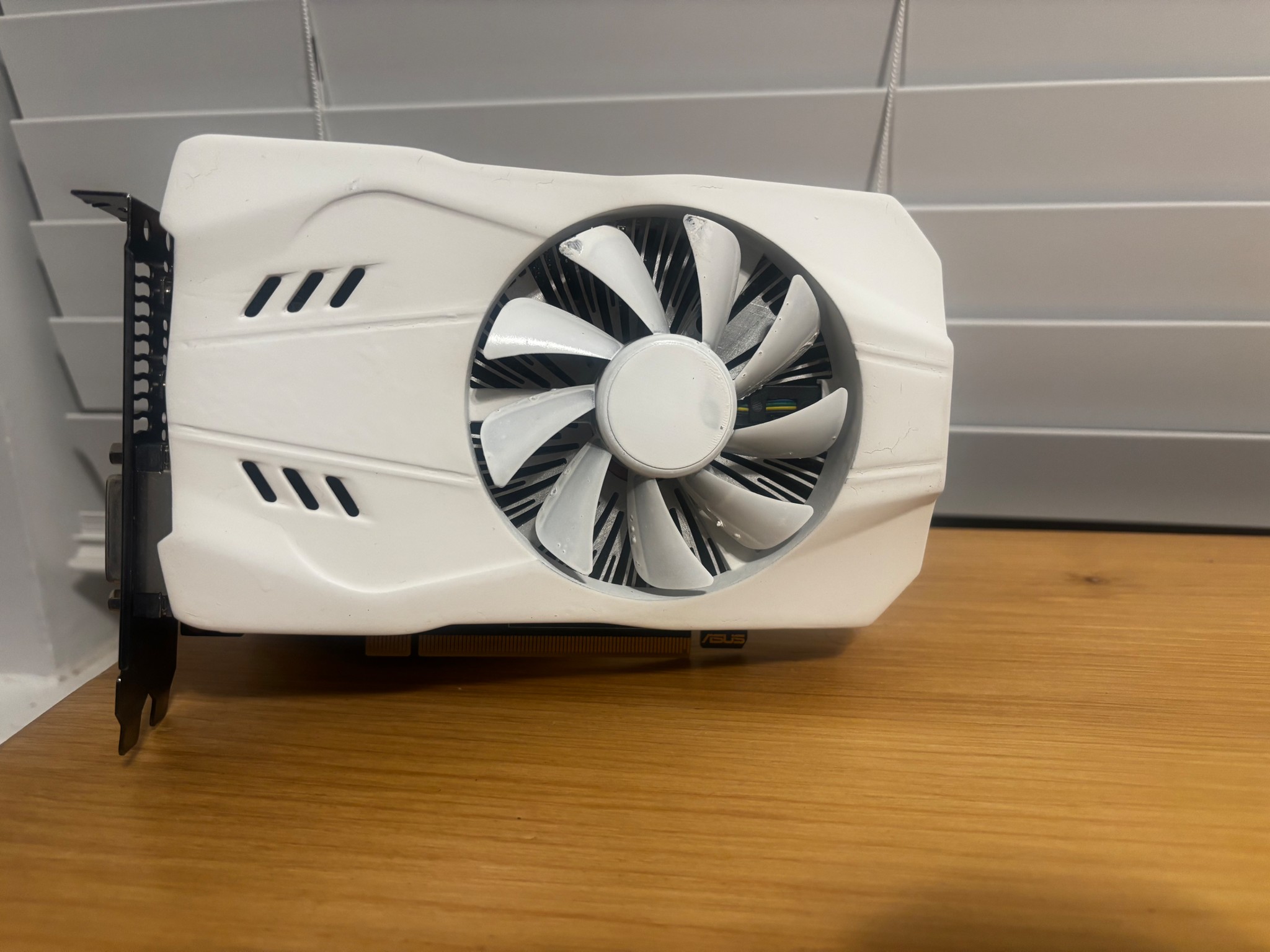 GTX 1060 3GB and GTX 950 2GB