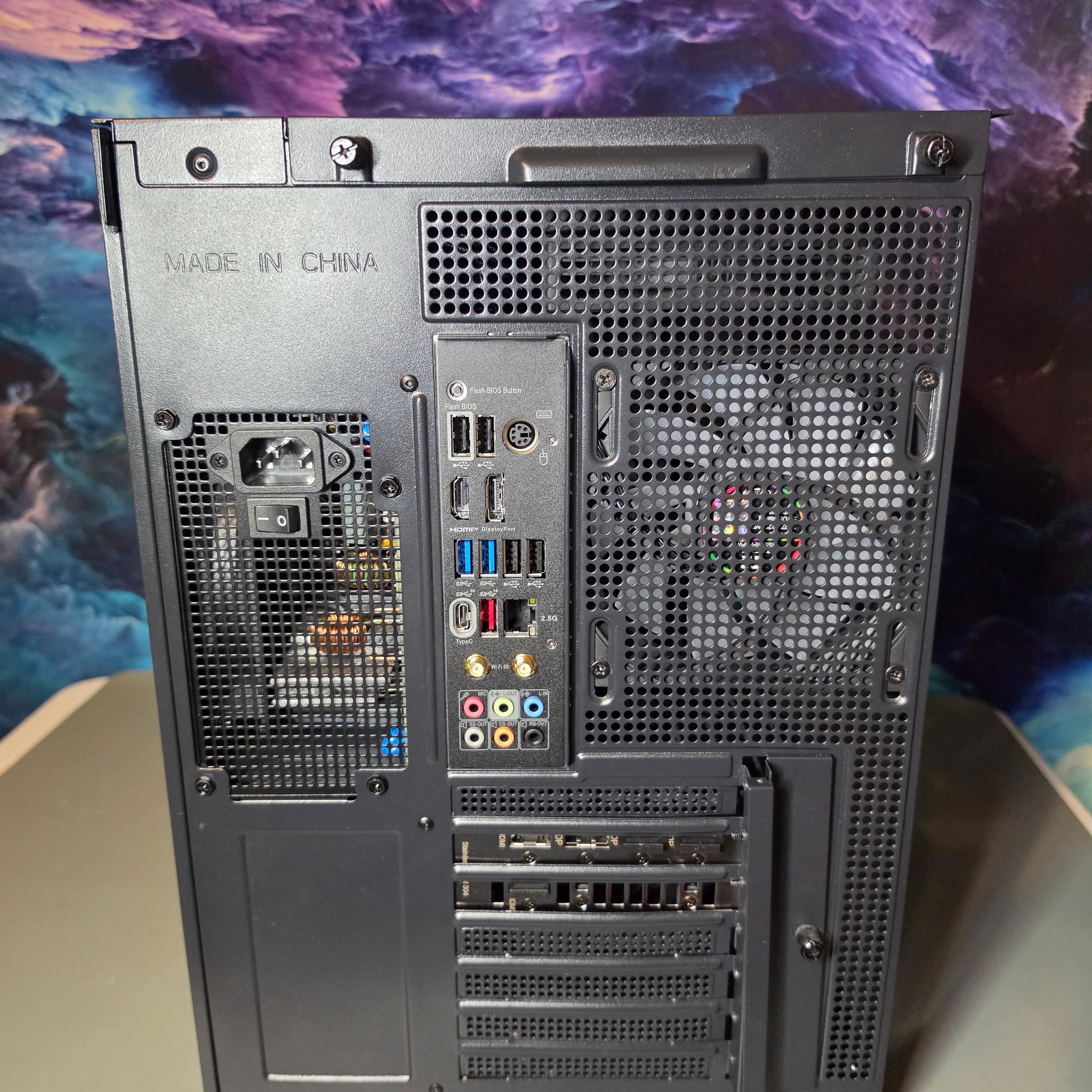 ASUS RTX 5070 12gb + Intel Core i7 14700f