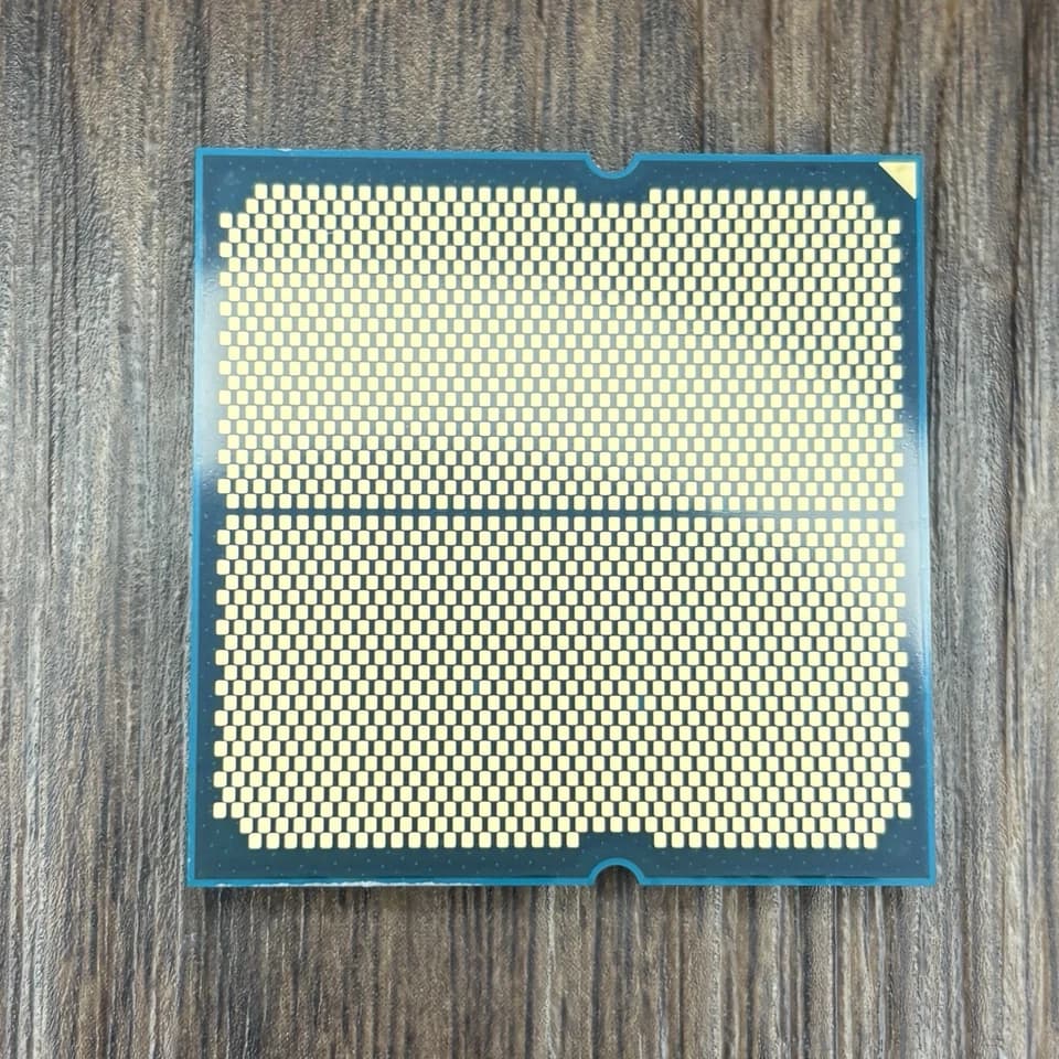 AMD Ryzen 7 9700X Desktop Processor 8-Core, 16-Thread, Unlocked Socket, AM5