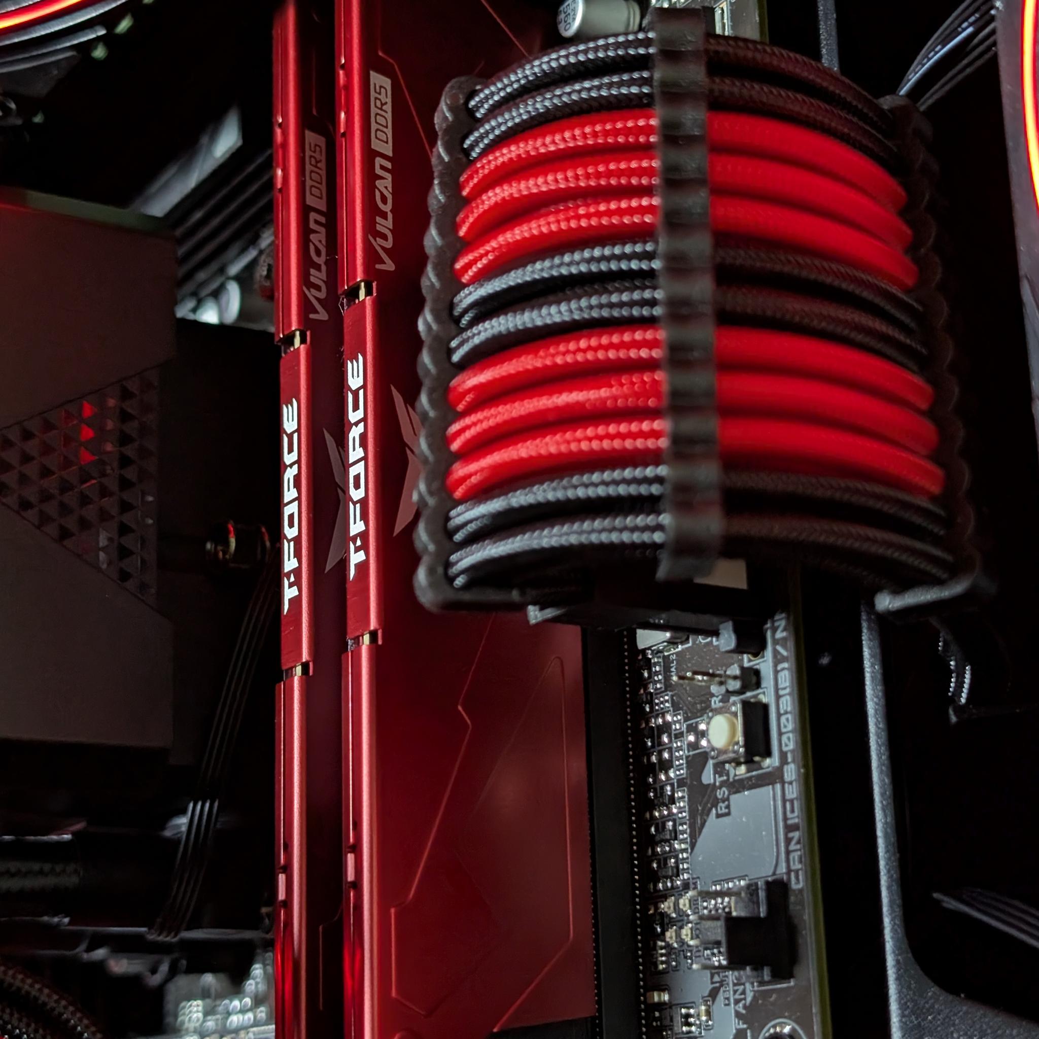 🟥⬛4K Gaming PC - RX 9070XT | Ryzen 7 7700X | 32GB DDR5 | 2TB SSD | Free Ship!