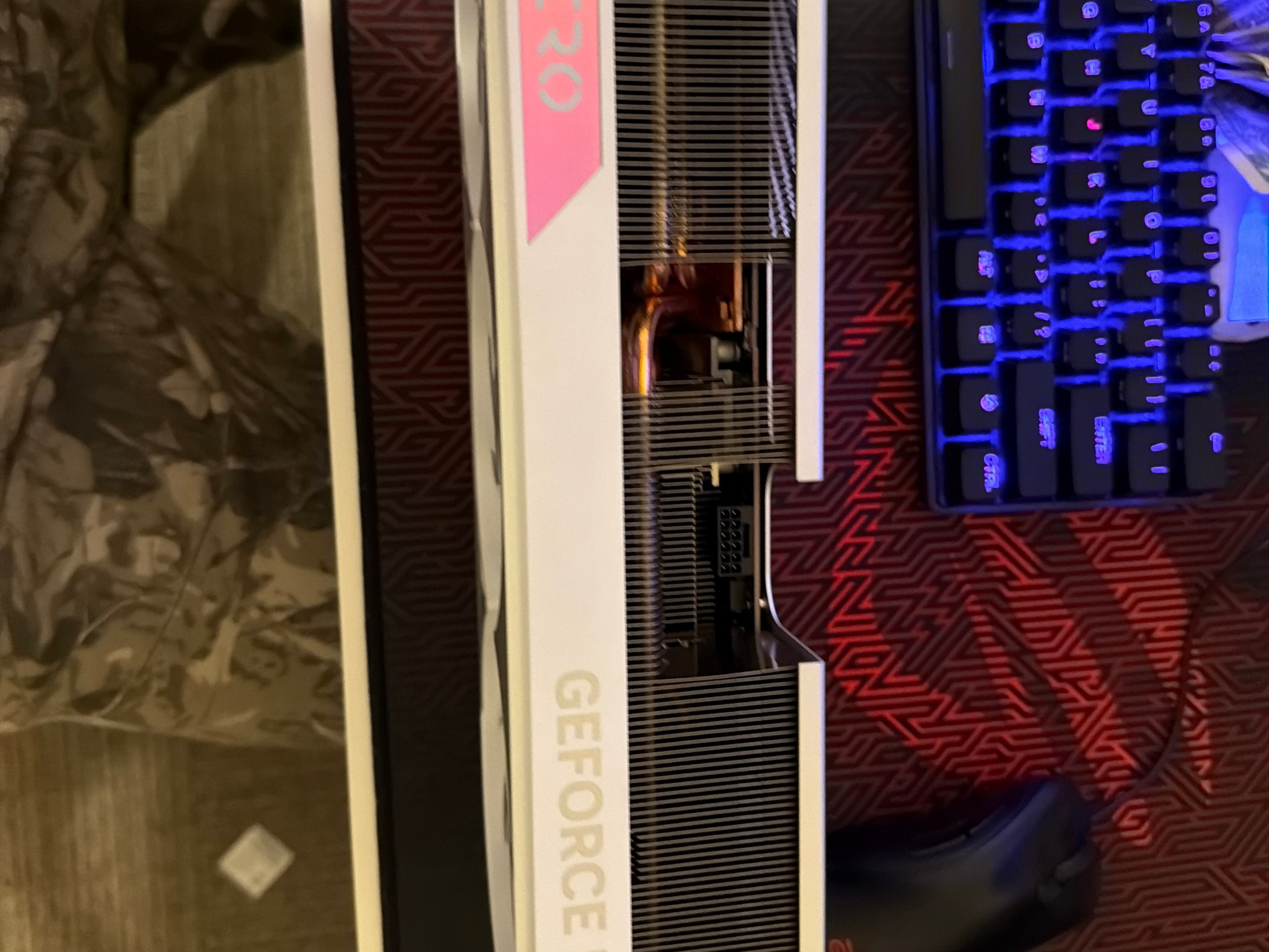 **NOT WORKING** GIGABYTE AERO OC GeForce RTX 4080 SUPER