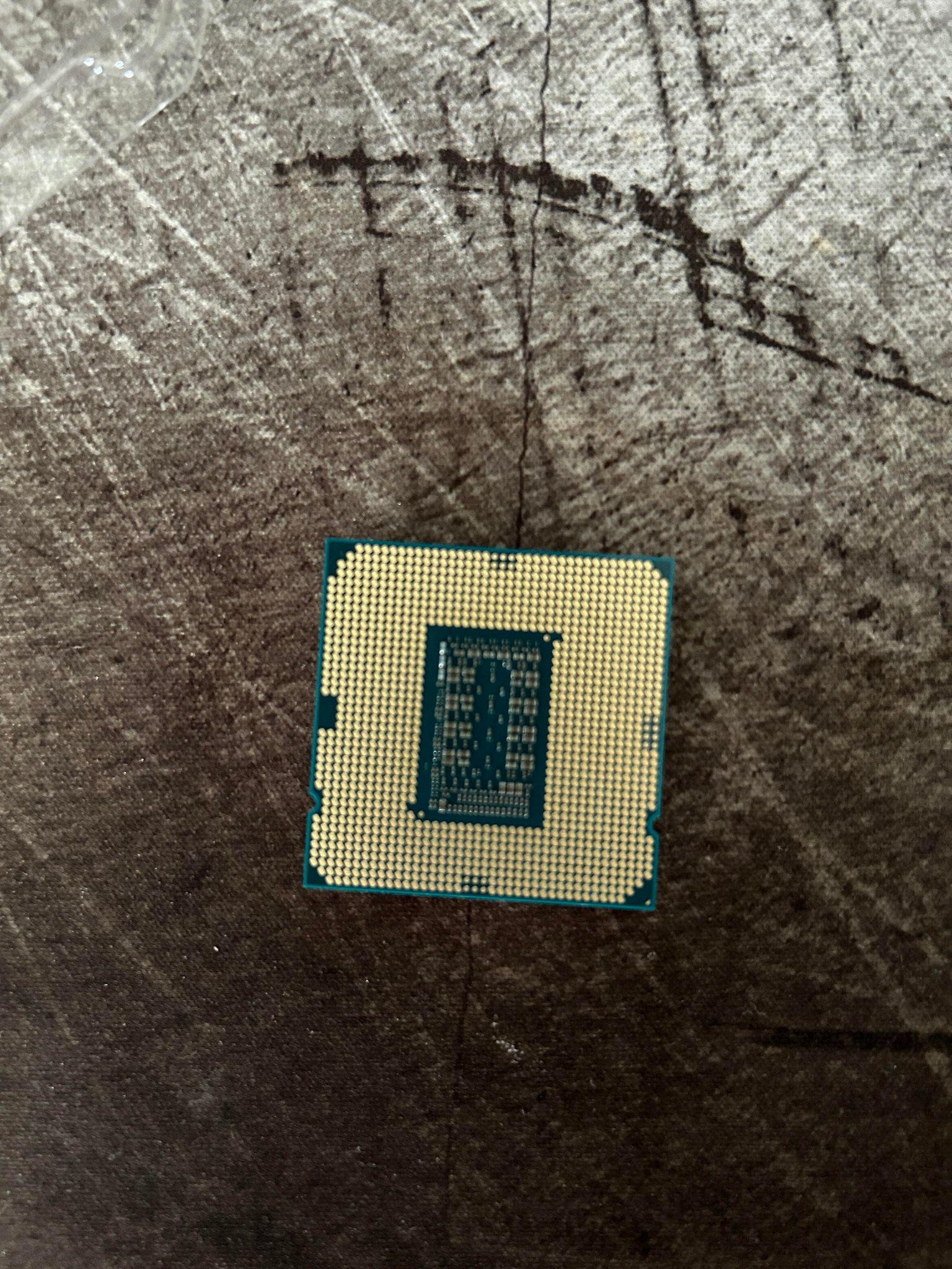 Intel Core i7-11700KF - Core i7 11th Gen Rocket Lake 8-Core 3.6 GHz LGA 1200