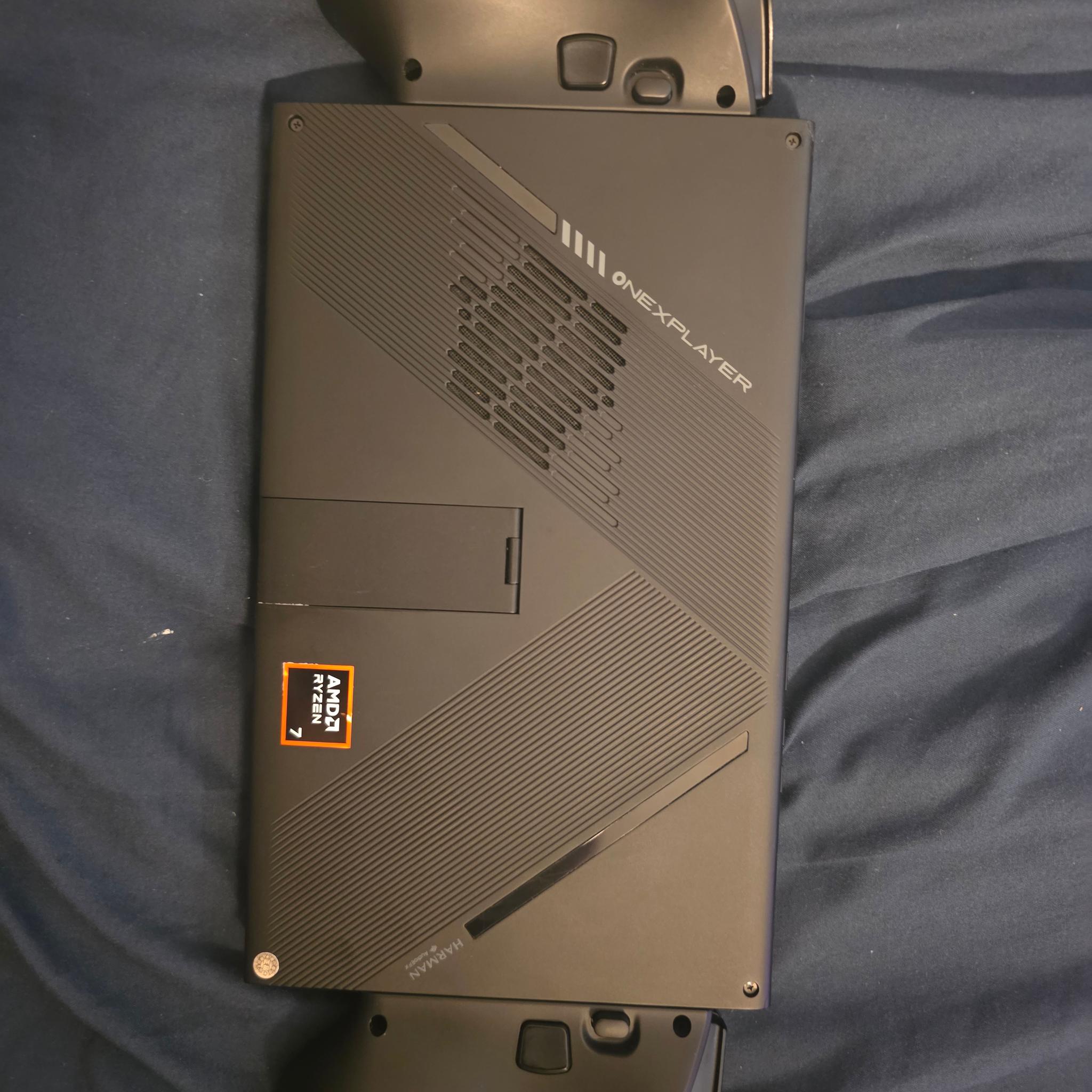 ONEXPLAYER X1 Mini 8840U