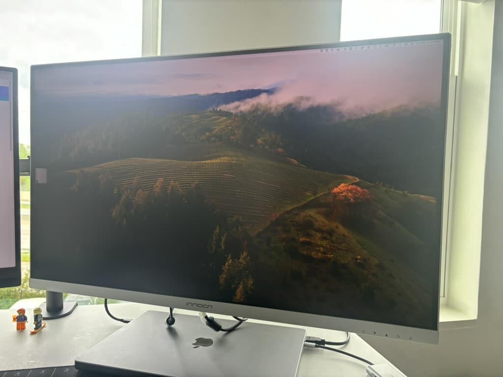 32" Mini LED 4K UHD Gaming Monitor 144Hz 1ms HDR1000 HDMI 2.1 Monitor
