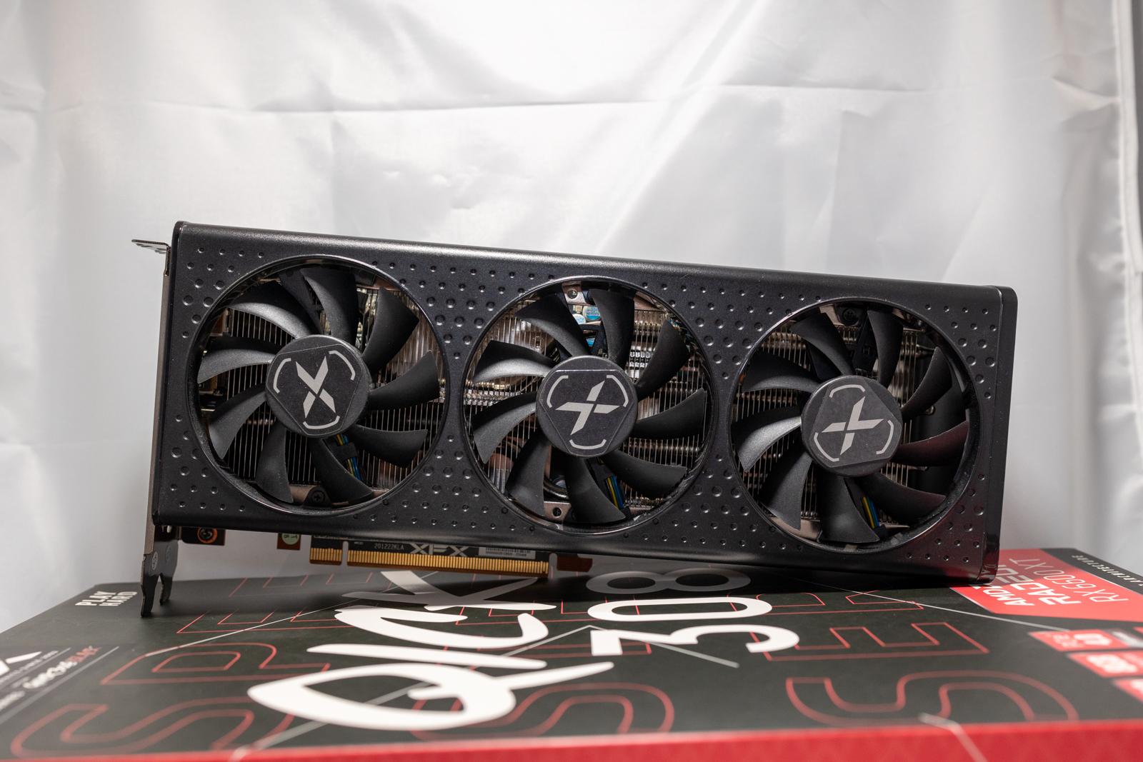 XFX - SPEEDSTER QICK308 AMD Radeon RX 6600 XT 6600XT 8GB