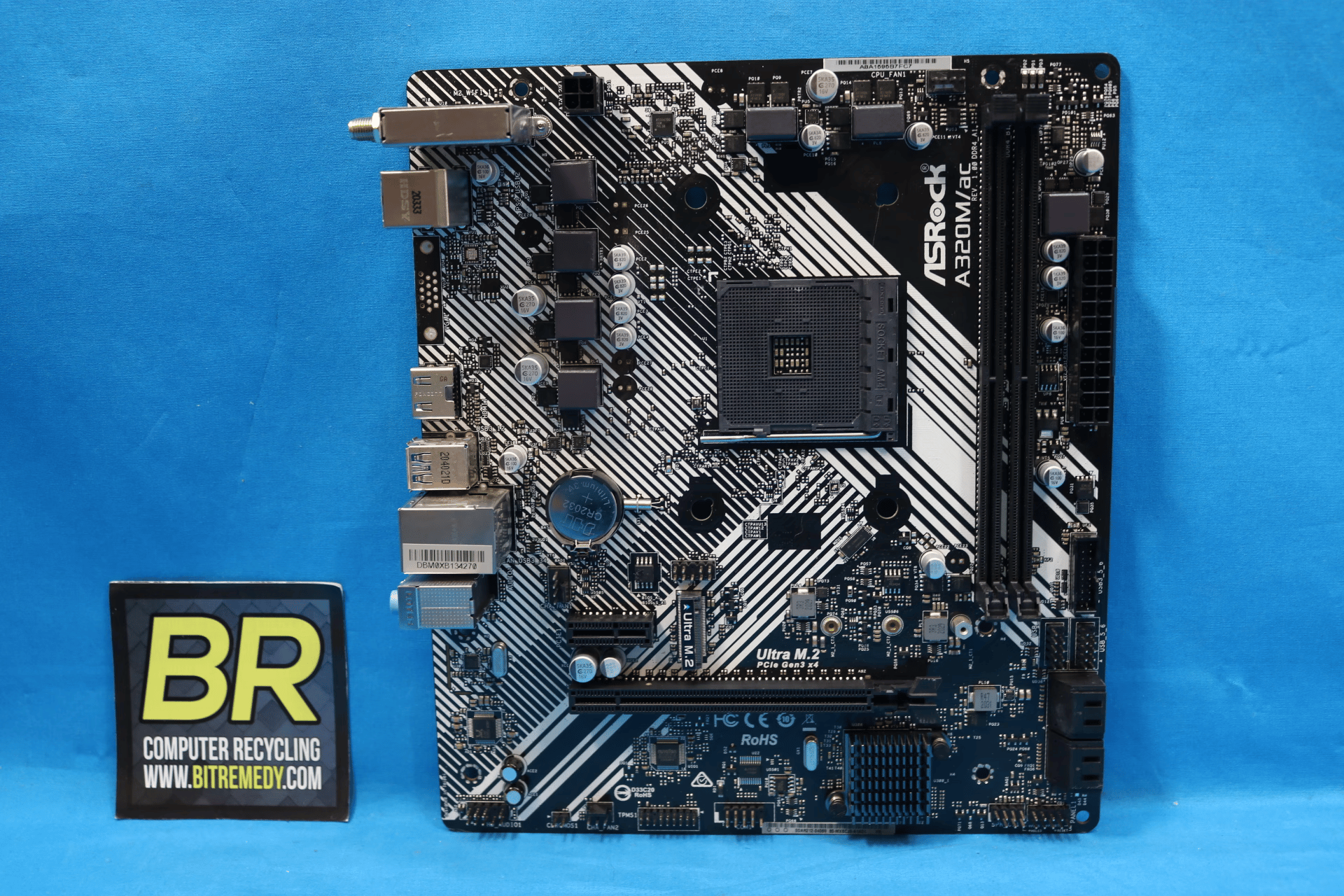 *Newest BIOS* ASRock A320M/ac AMD Socket AM4 MicroATX DDR4 Desktop Motherboard No I/O Shield